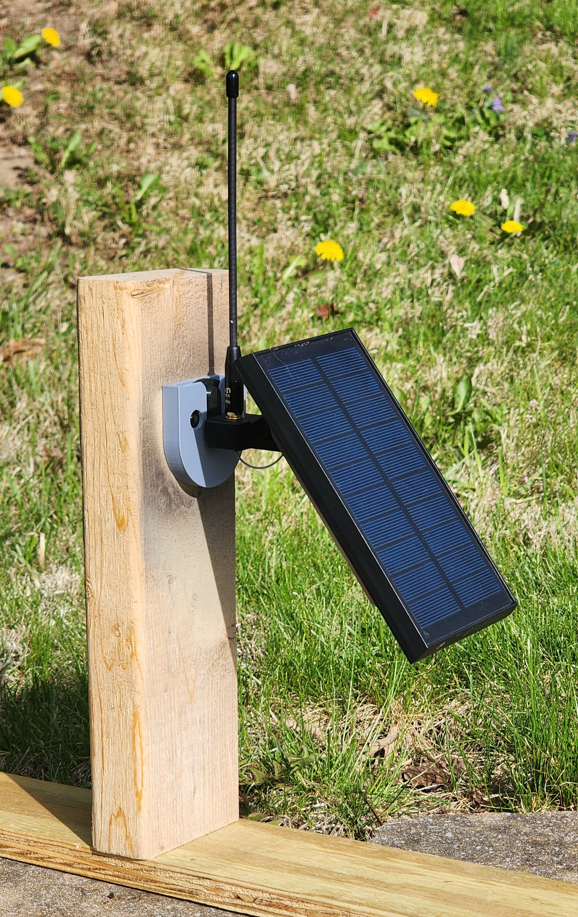 Minimalist SMA Harbor Breeze Meshtastic Off-Grid Solar Node Bracket with Holster