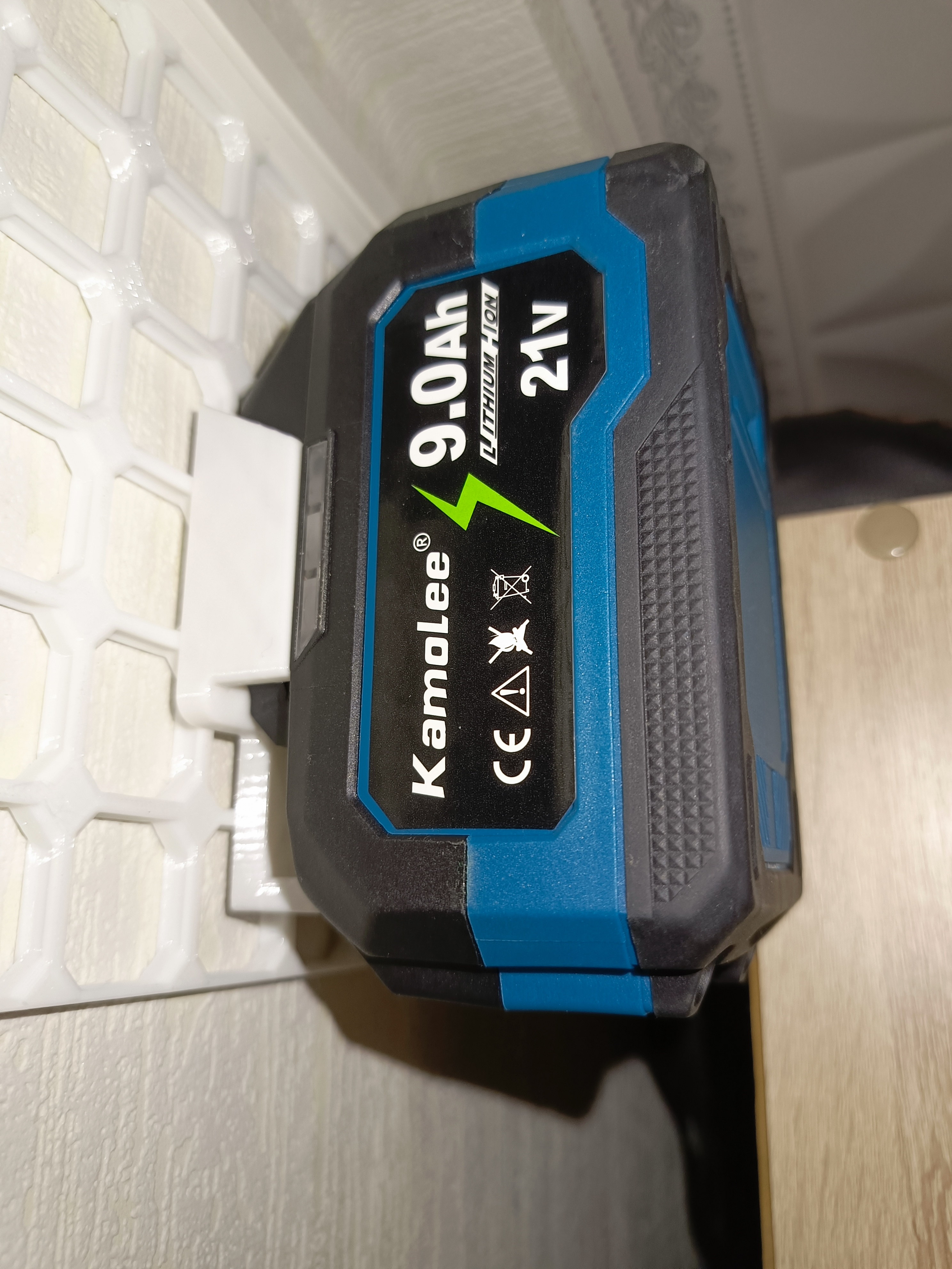 Makita LXT Battery Holder for OpenGrid Multiconnect System