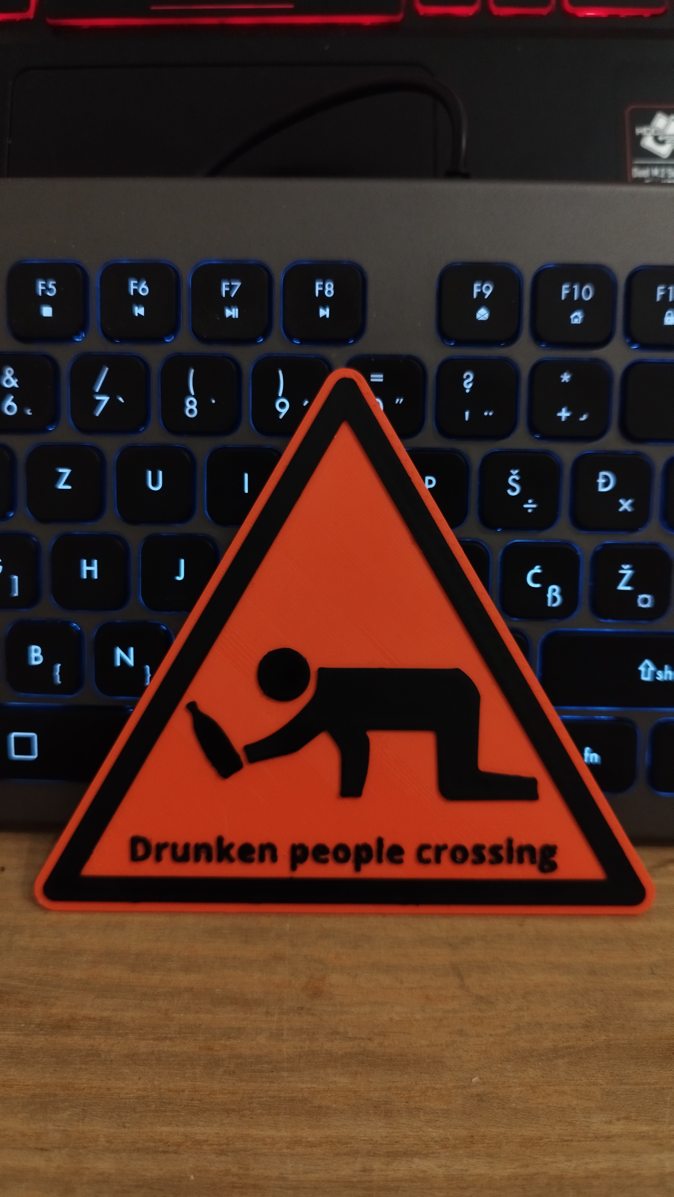 Funny Sign - Drunken people crossing