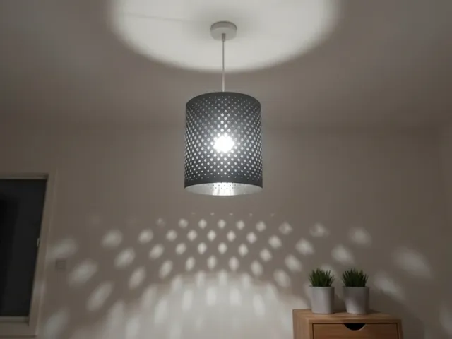 Easy Mount, Fast Print: The Diamond Lamp Shade for BC Sockets
