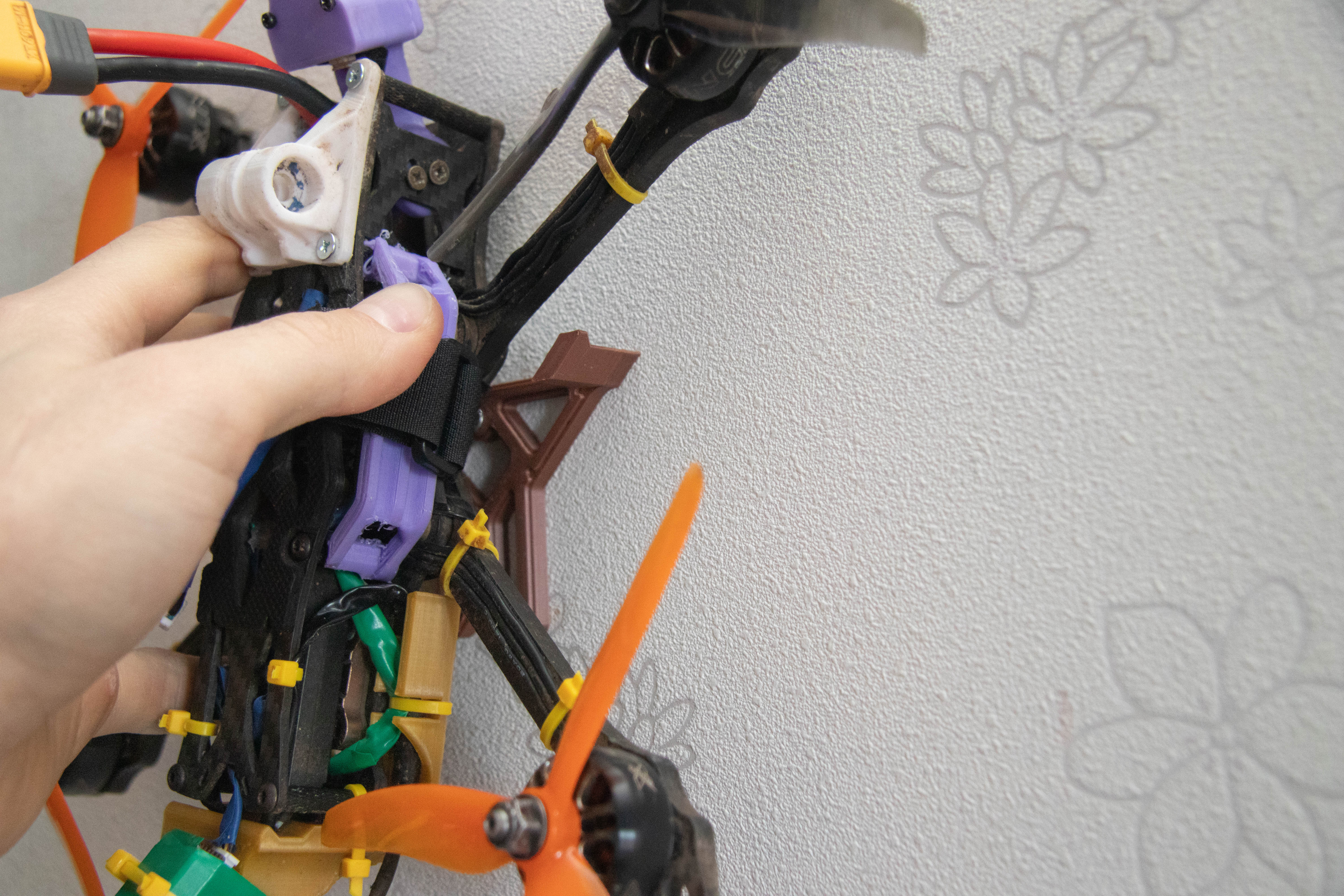 Miniatura 2 do modelo 3D FPV Drone Wall Mount