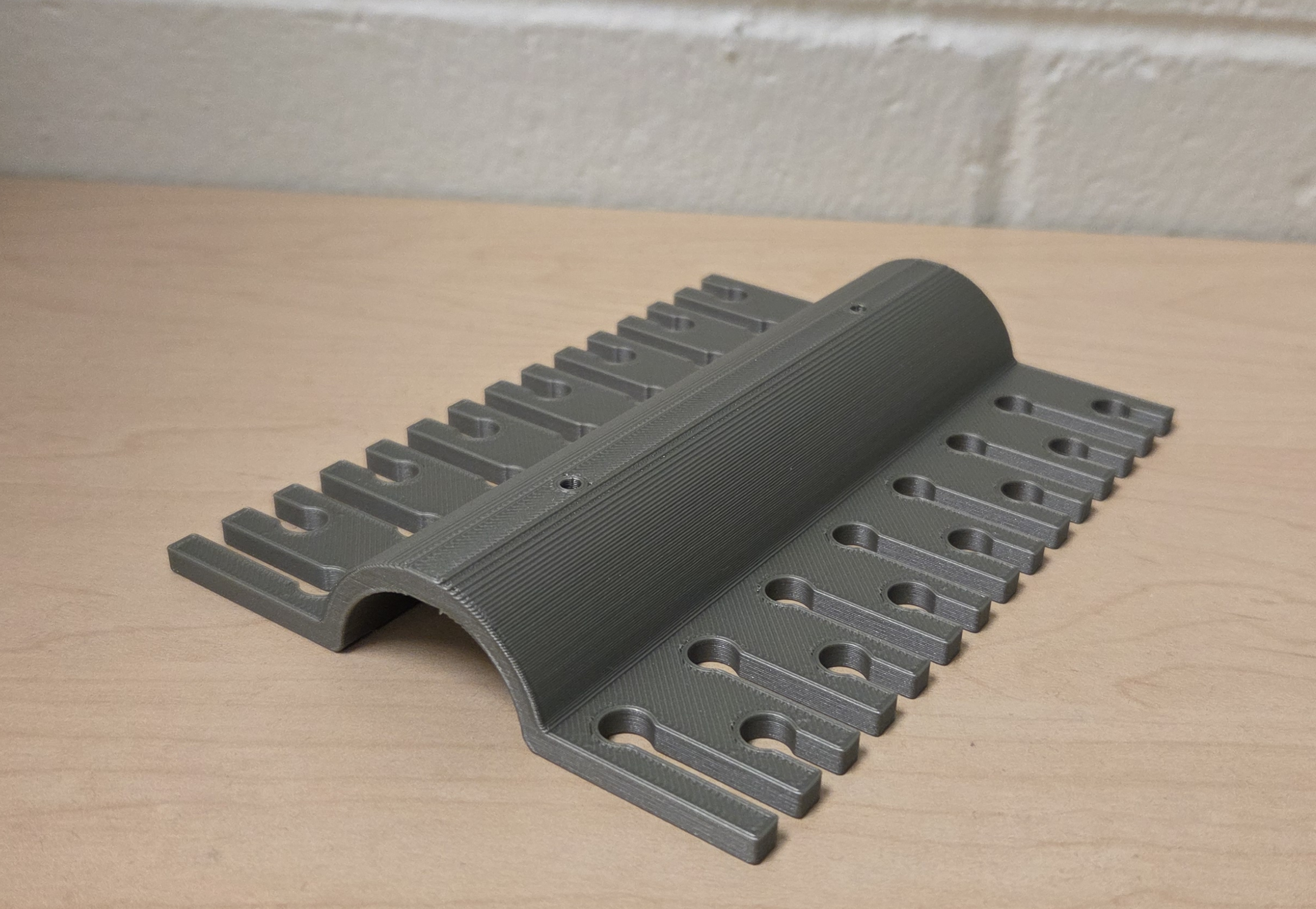 IV Tubing Hanger (EDUCATION)