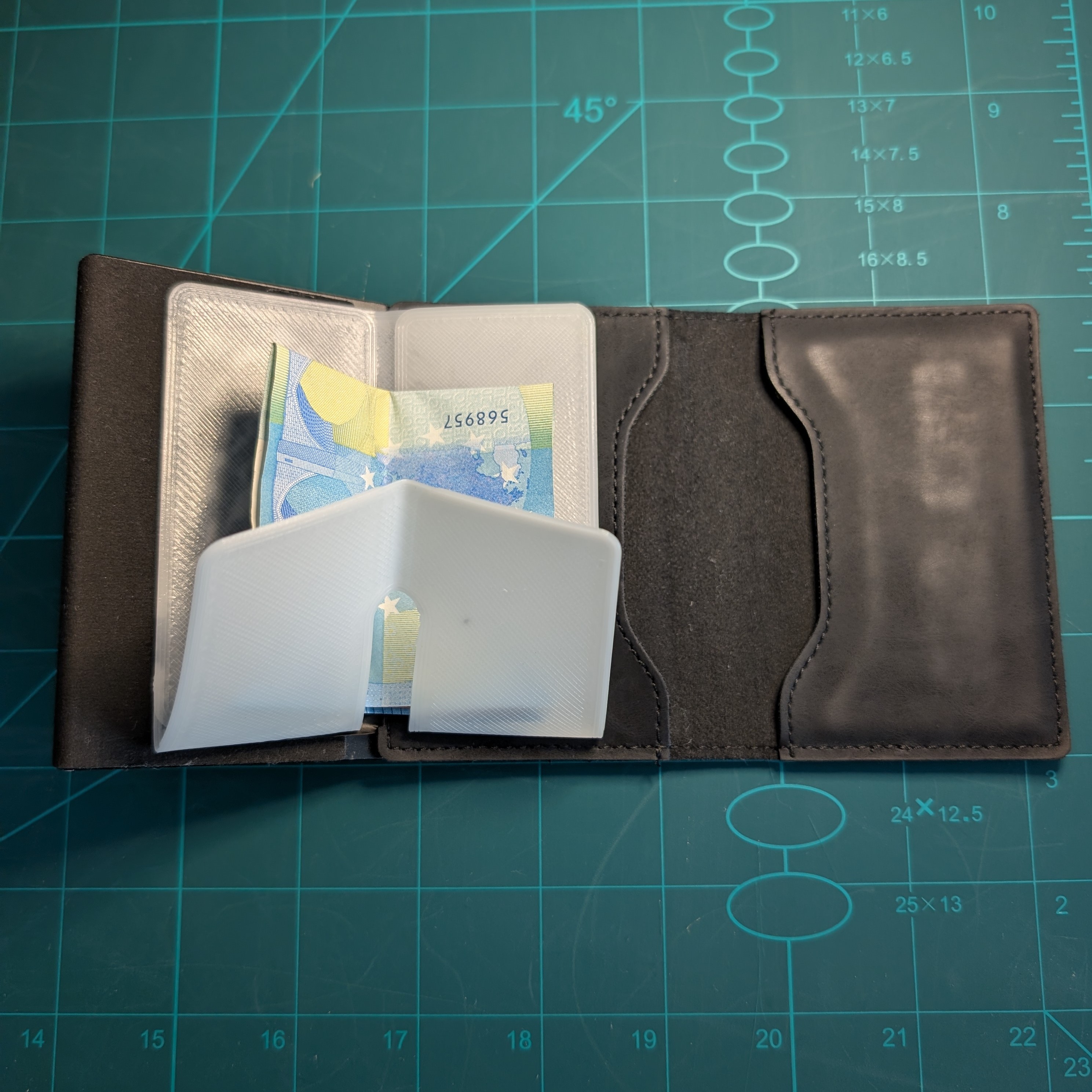 DARAKO Smart / Future Wallet Replacement Bill Compartment
