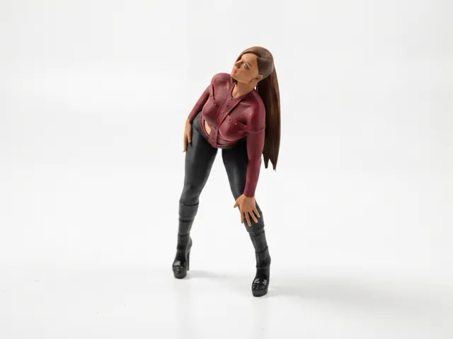 Lady Bent Over Female Figurine 3D Printable