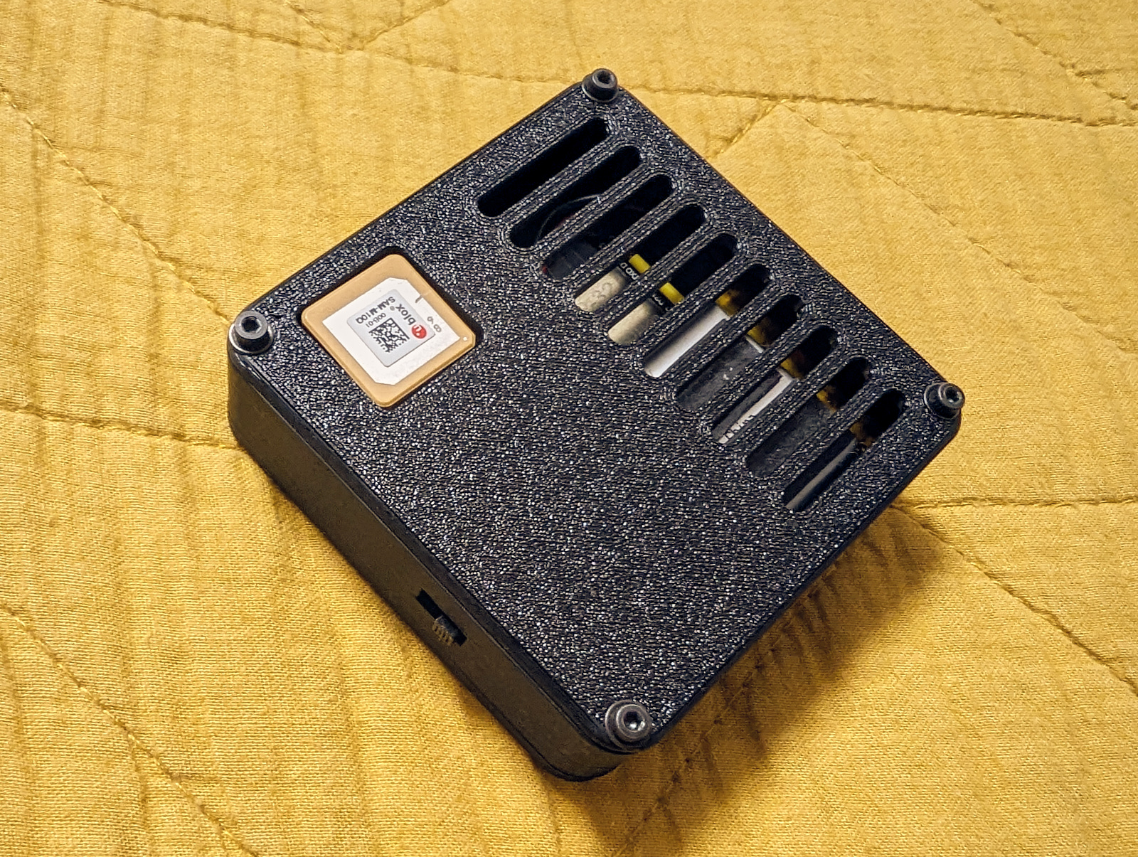 RaceBox Mini Emulator case with battery and switch
