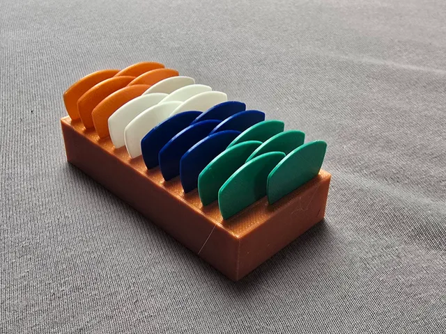 pick holder