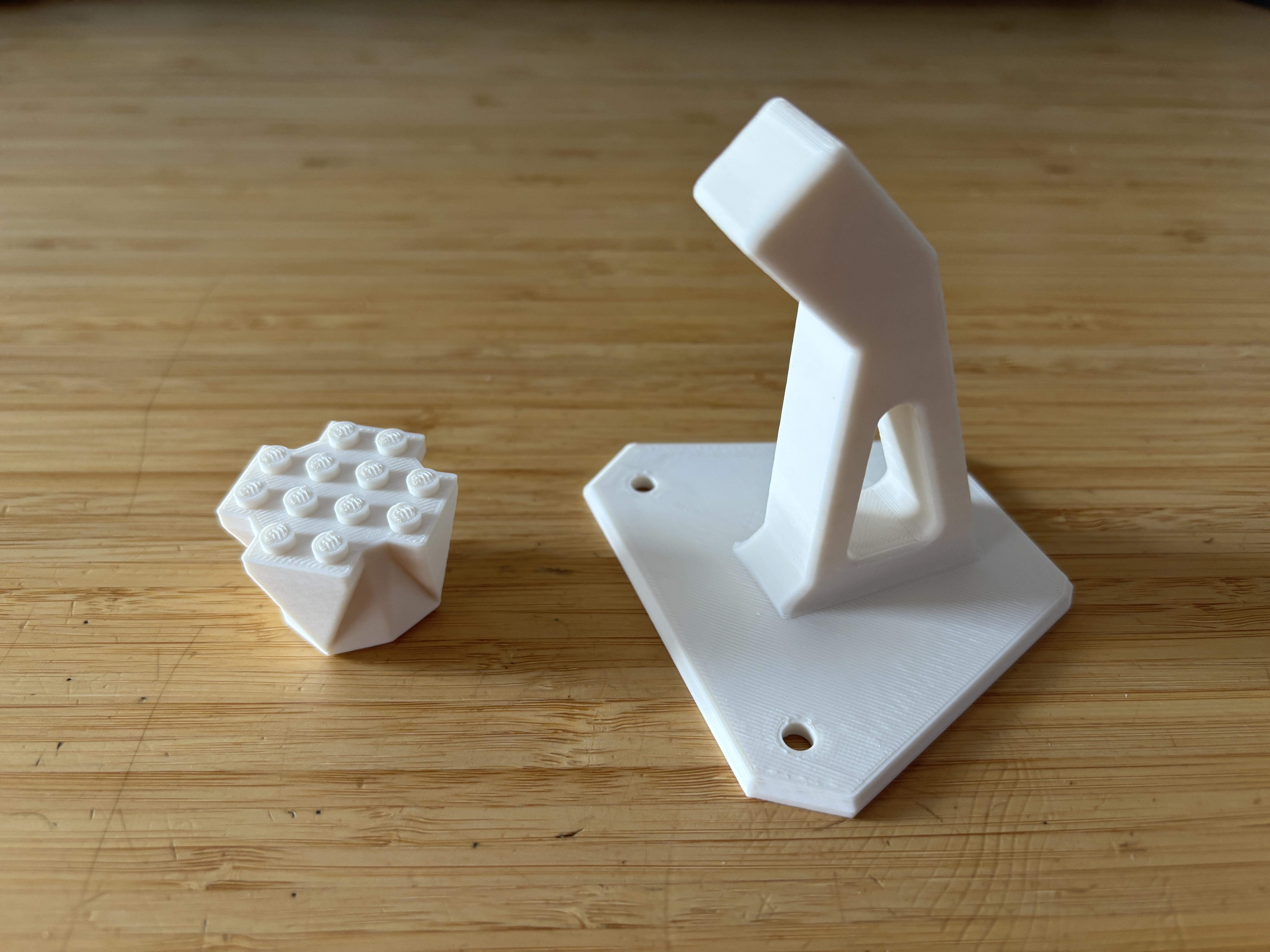 Wall Mount for brick models with removable head