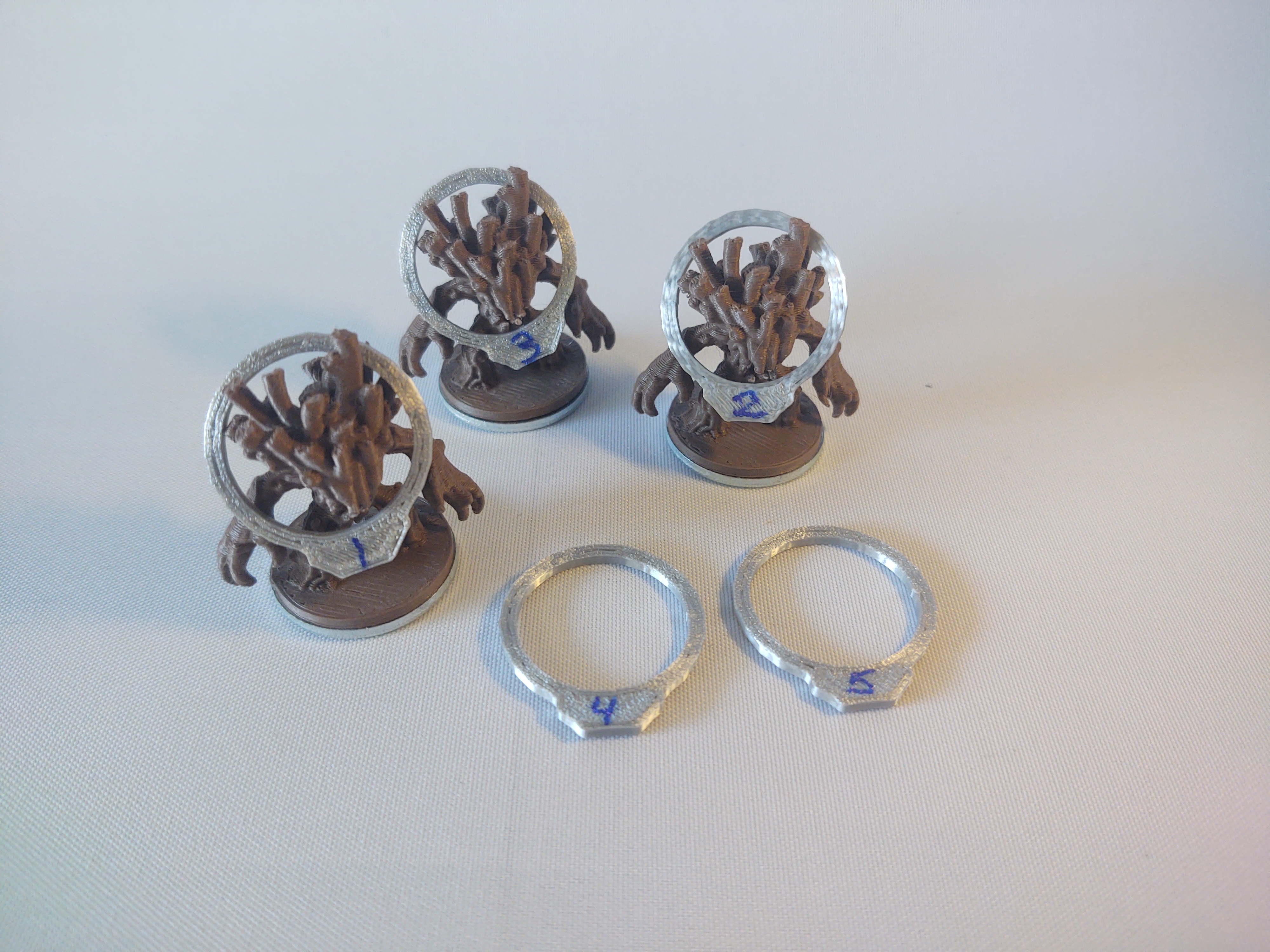 Mini tracker ring - DnD/TTRPG