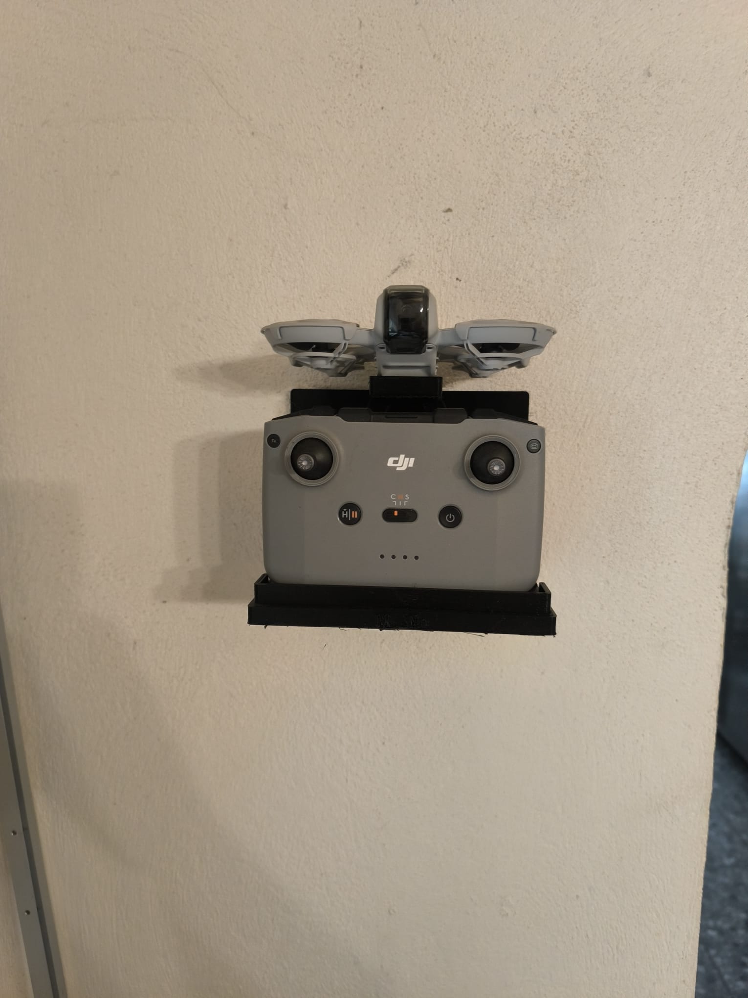 holder dji neo