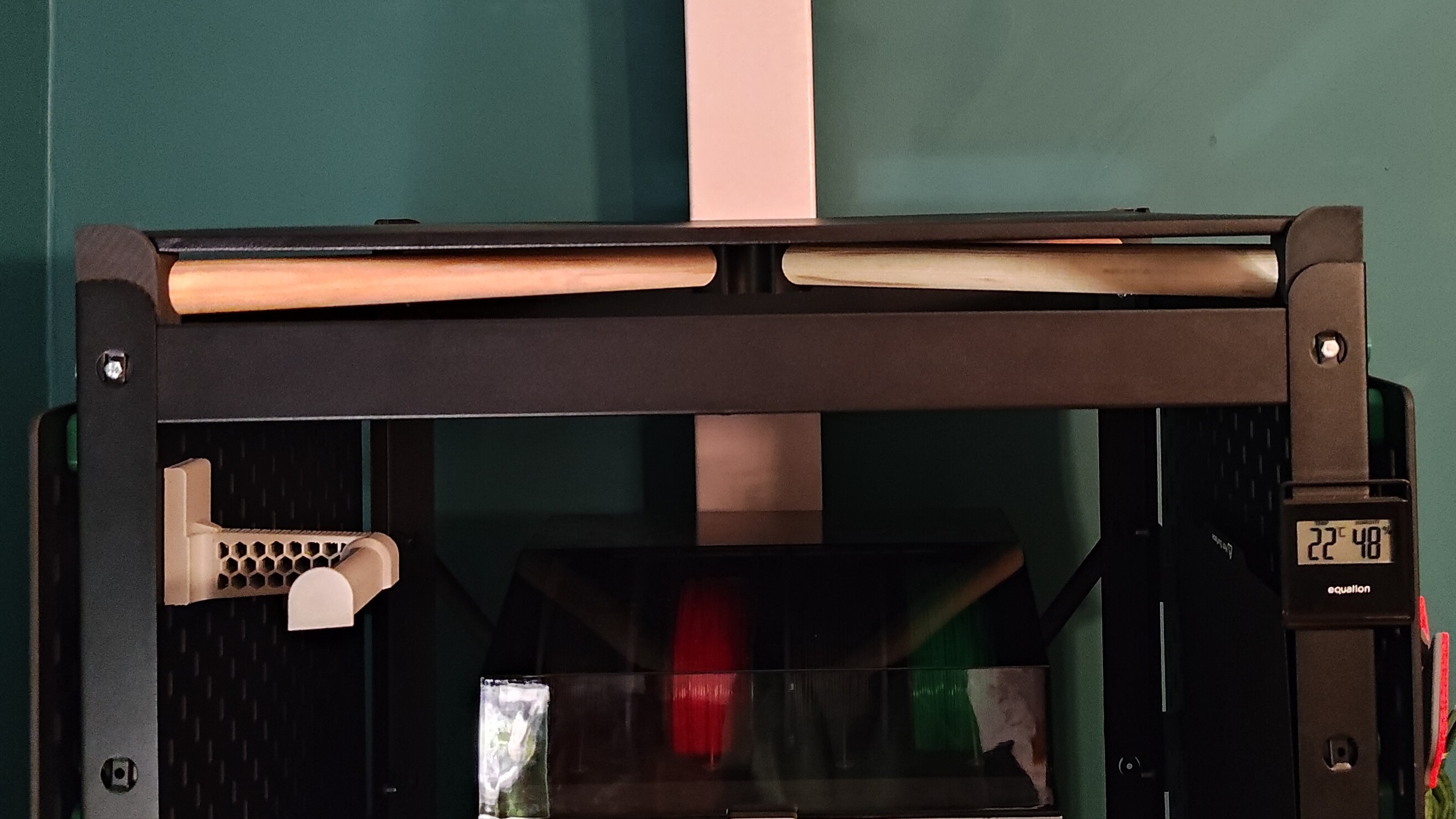 Ikera Bror Rock Solid Reinforcement/Shelf Elevator — thumbnail 2