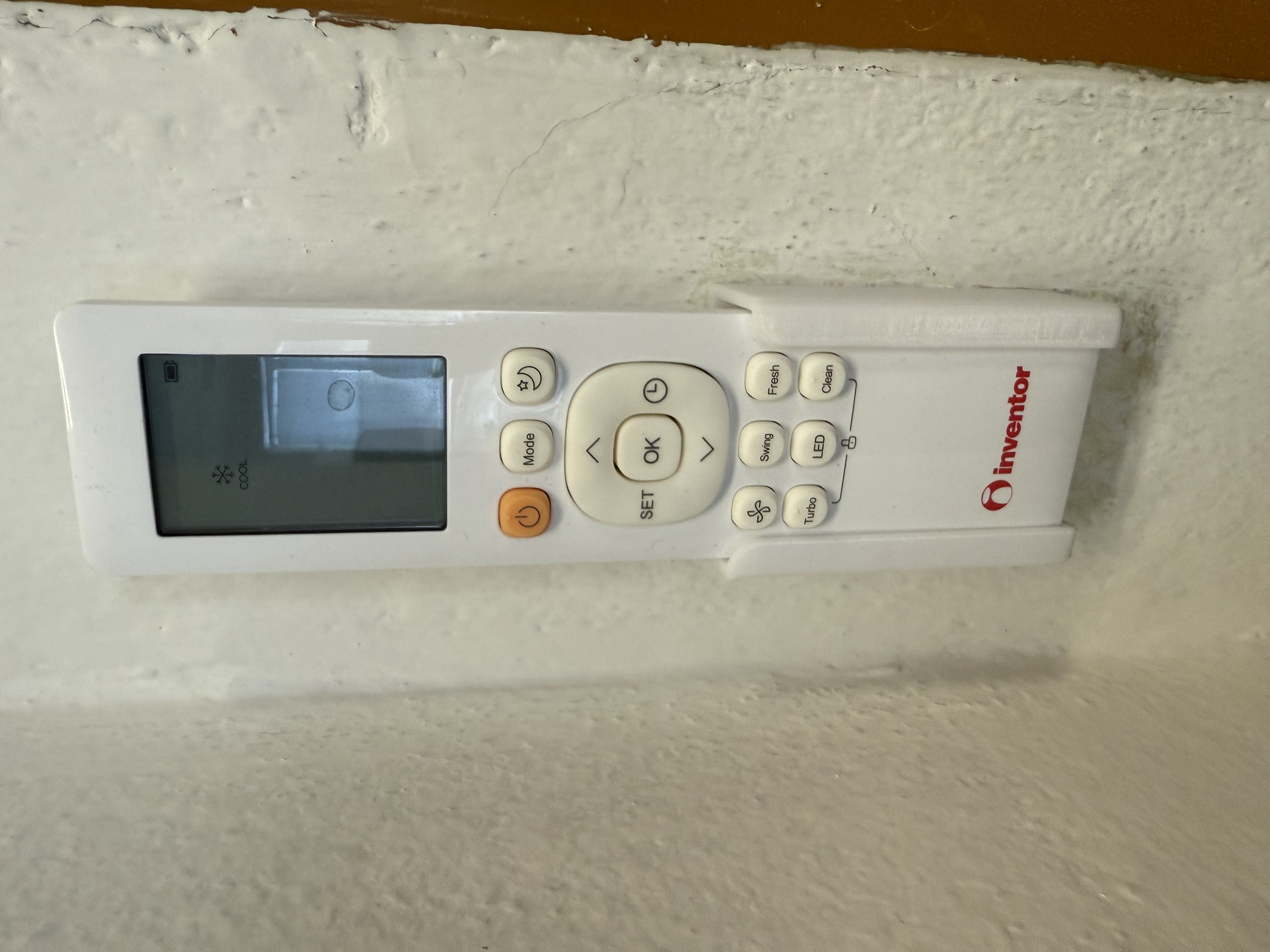 Wall holder for air conditioning