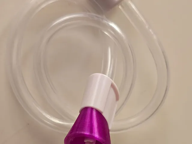 Vacuum bag adapter