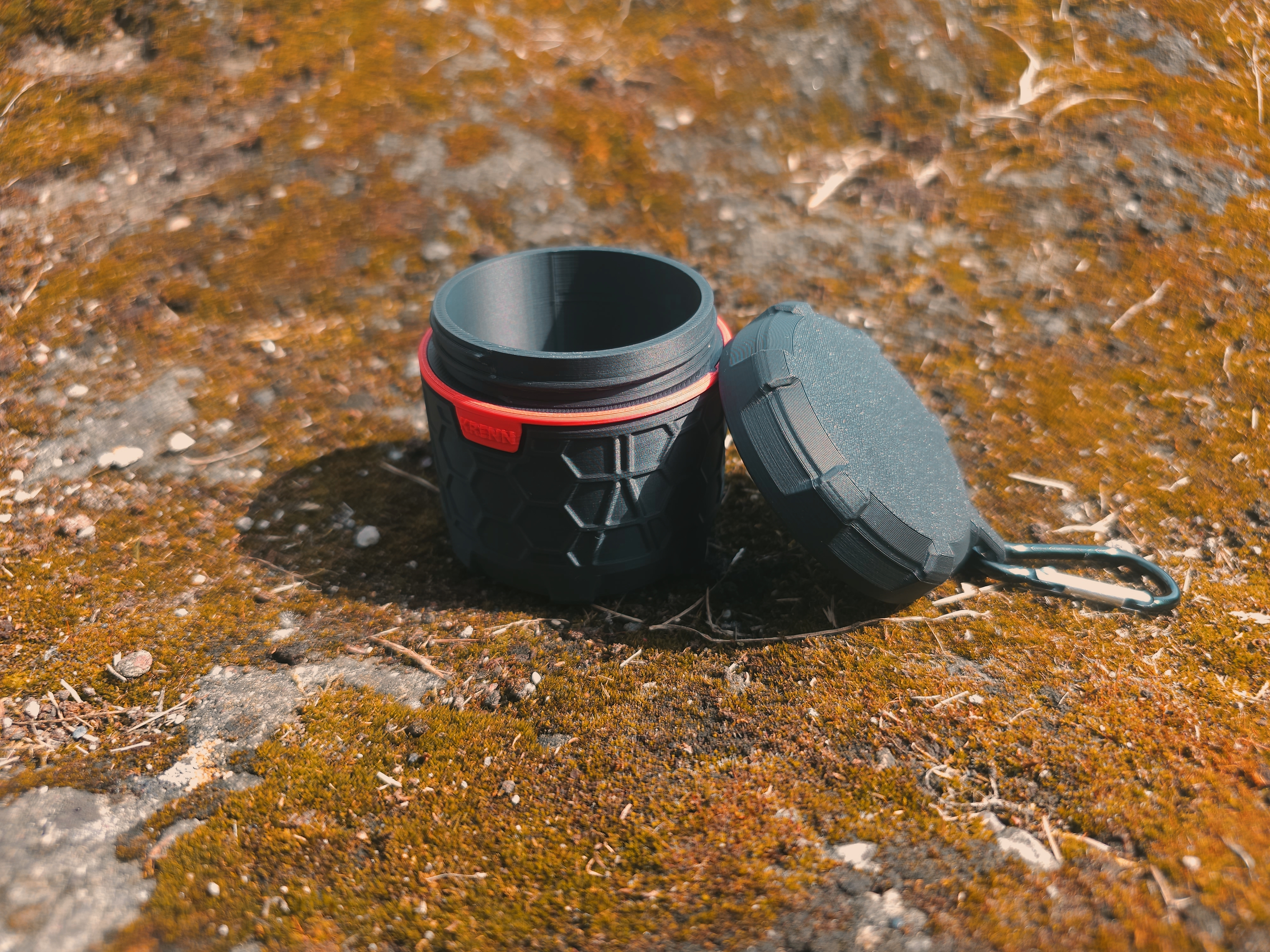 Miniatura 2 do modelo 3D Rugged Container - Customizable