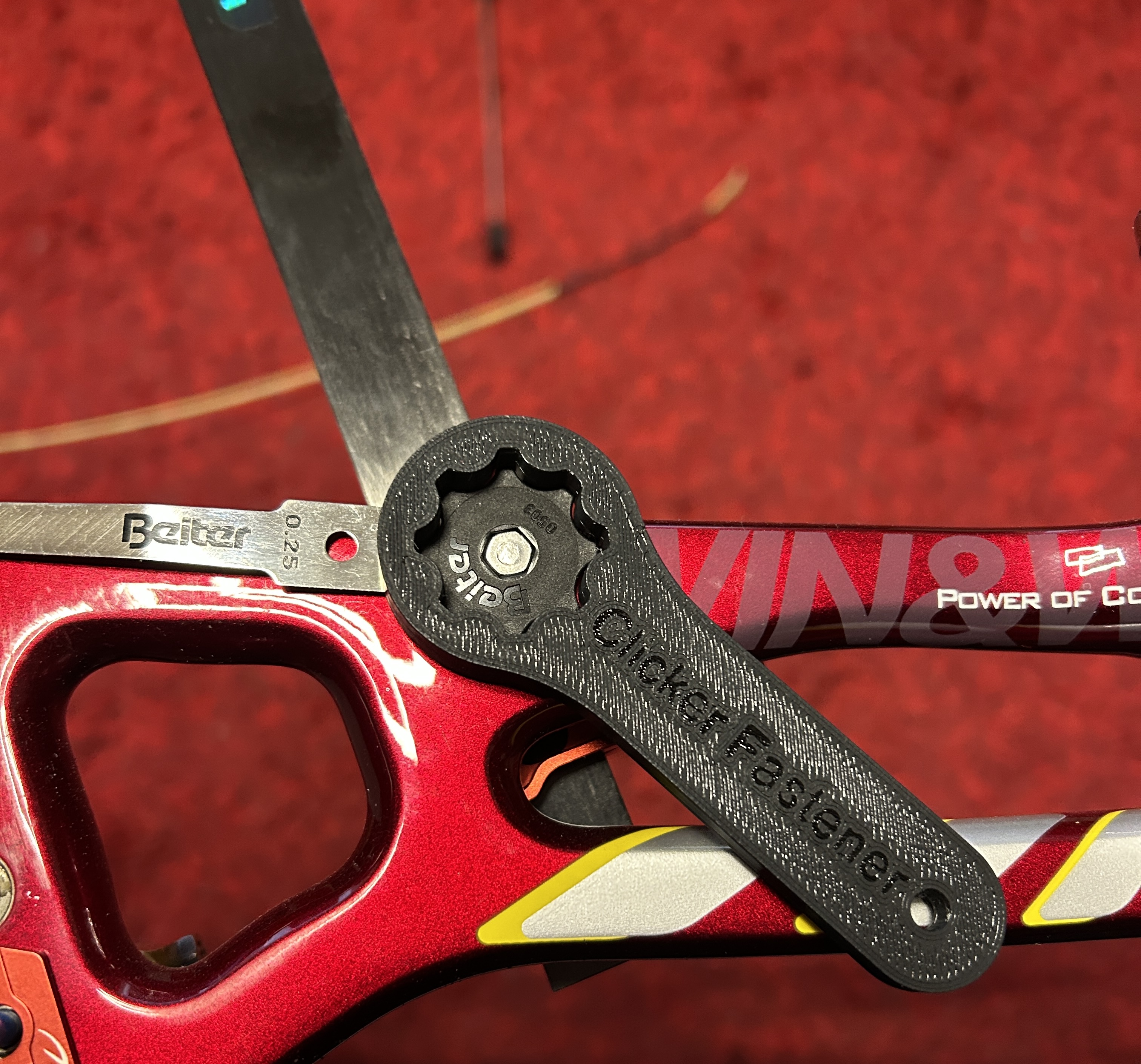 Clicker Fastener
