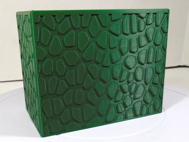 Rectangle Utensil Holder Pen Cup Engraved Veroni Pattern