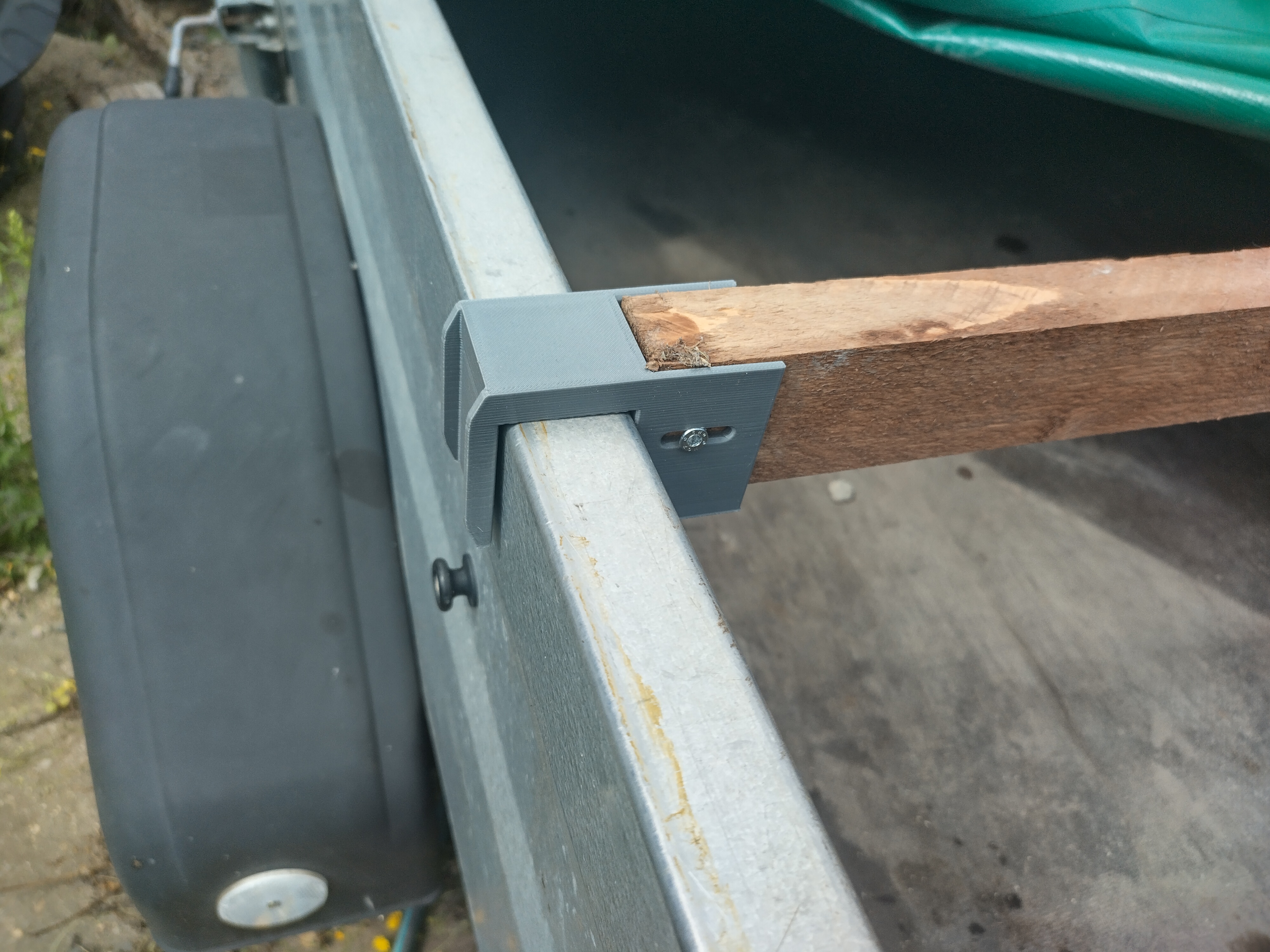 Spriegelhalter / Planenstütze Anhänger mit 30mm Bordwand - Tie rod holder / tarpaulin support Trailer with 30 mm side wall