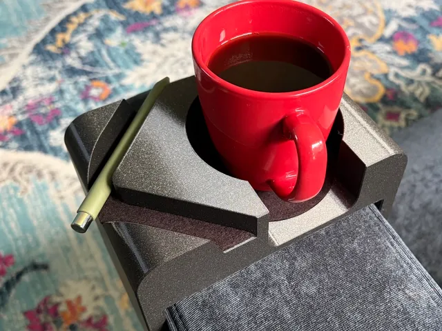 Sactional Cupholder with Phone Slot