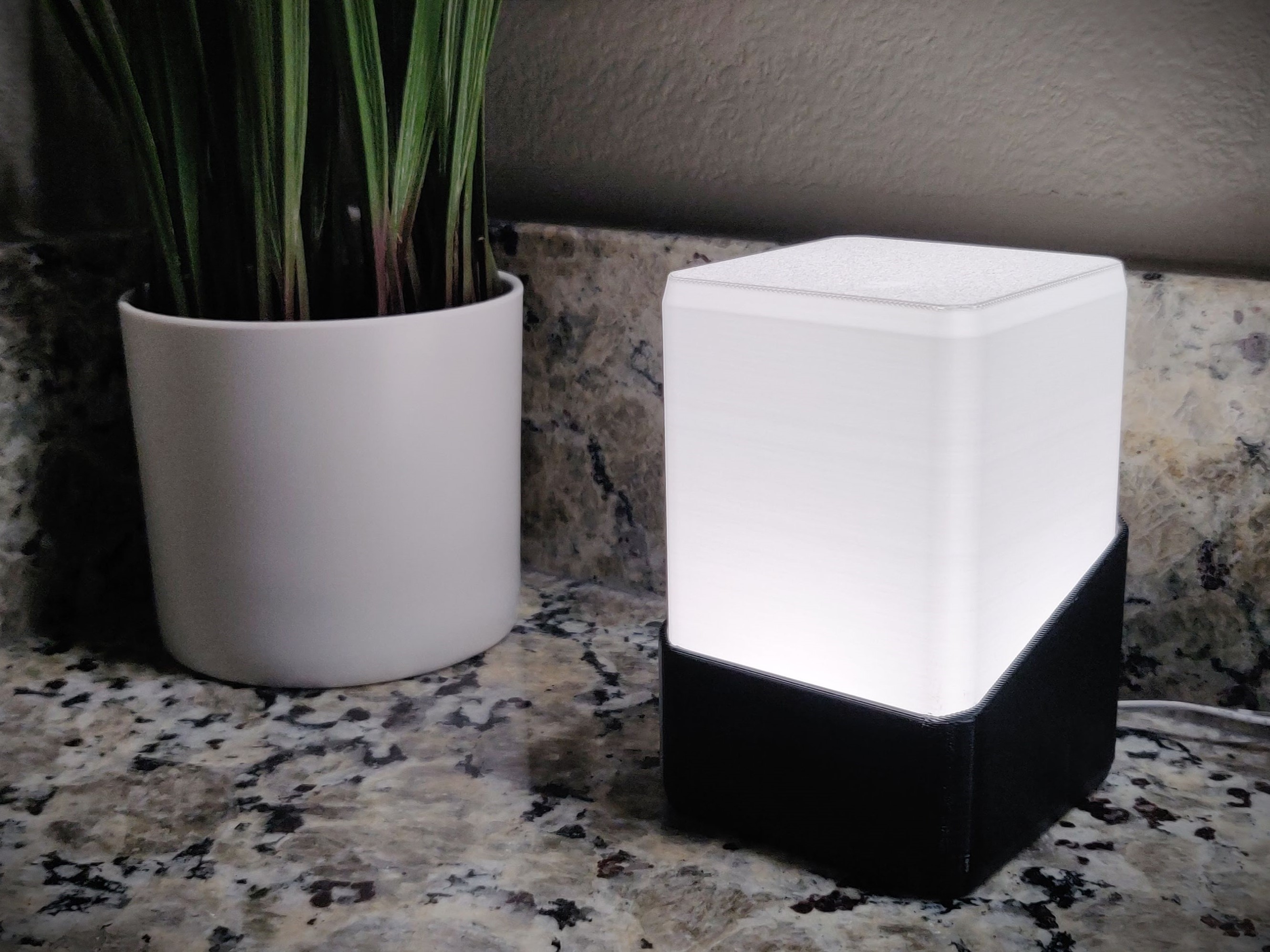 "Slant Squared" - Modern Desk Light