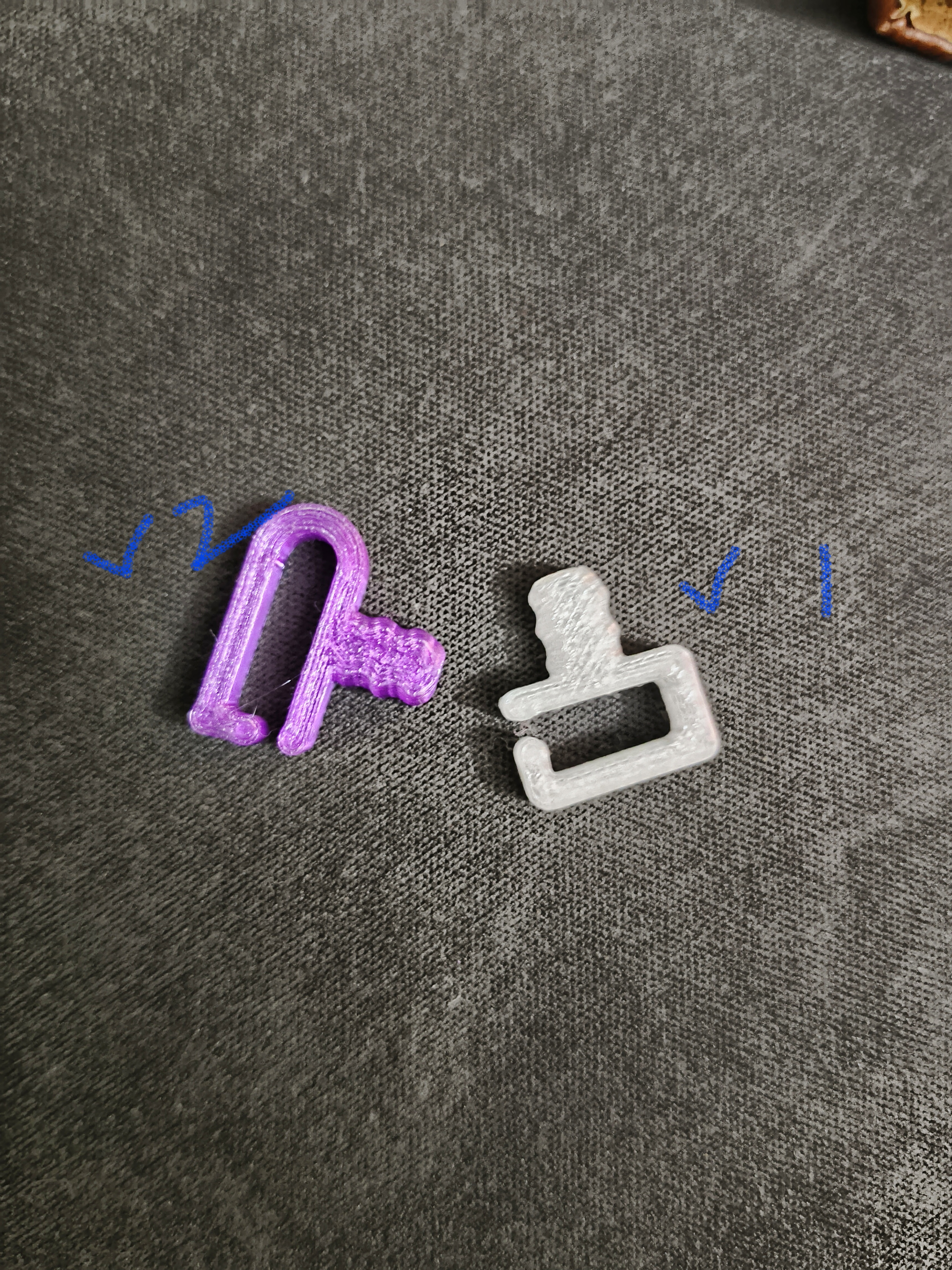 Multiboard led strip mount