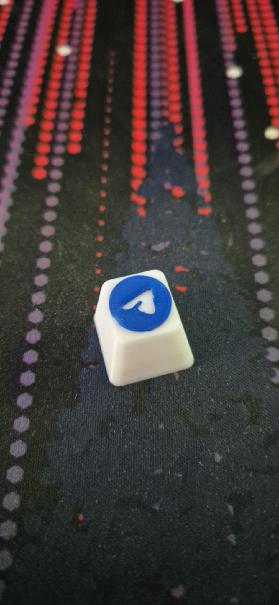 Telegram Cherry MX Keycap