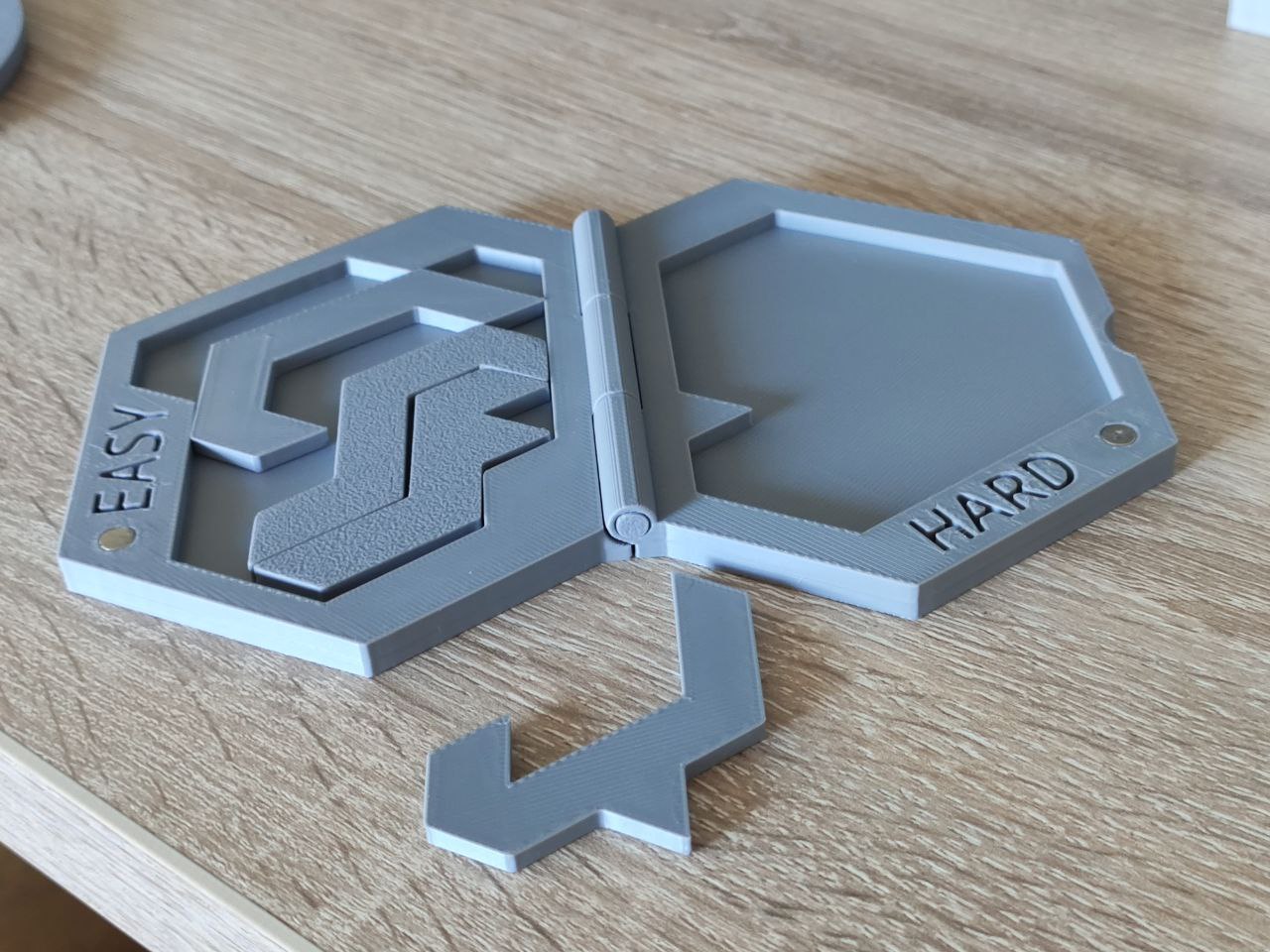 Puzzle of Evil (5x3 magnets)
