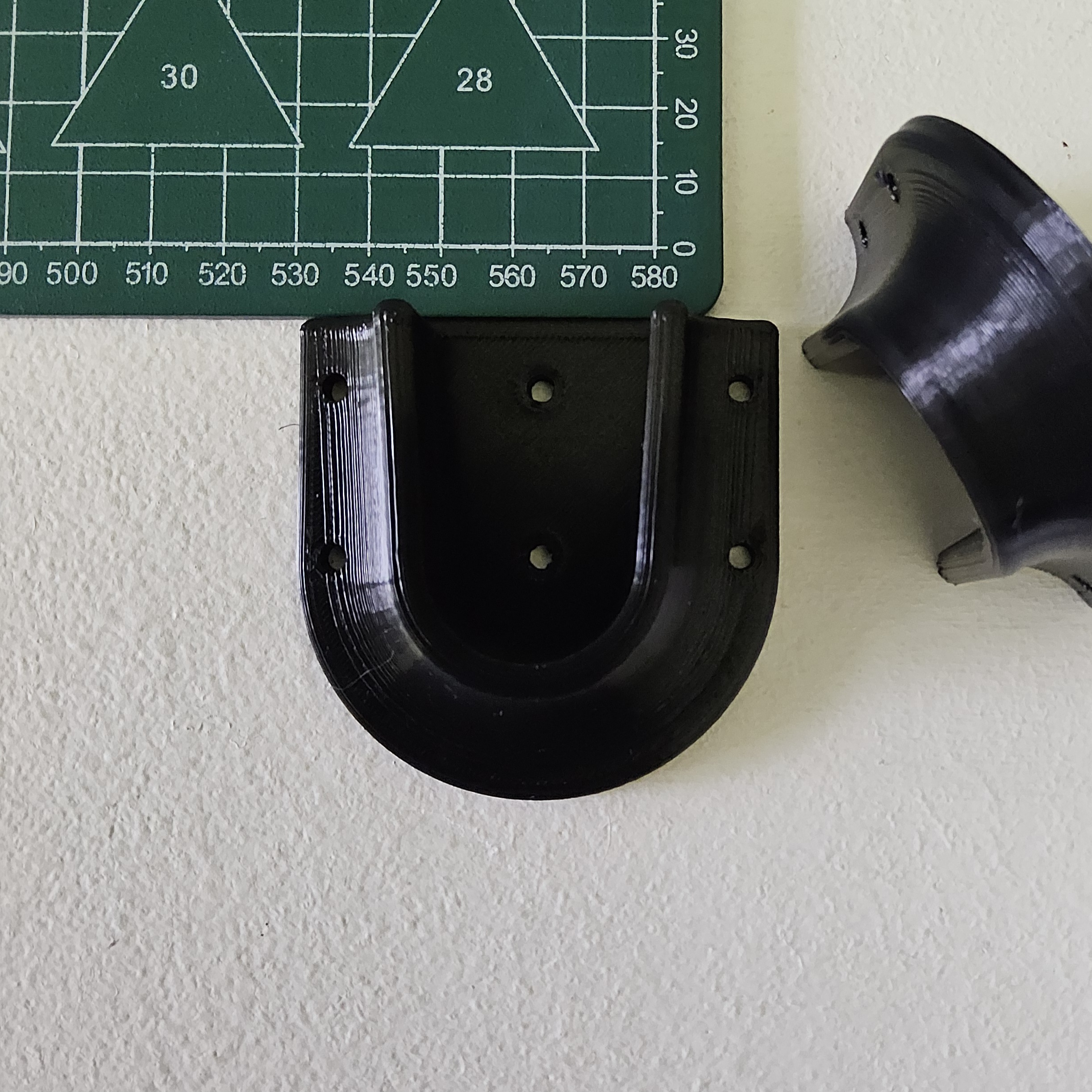 Wardrobe Pole Bracket — thumbnail 2