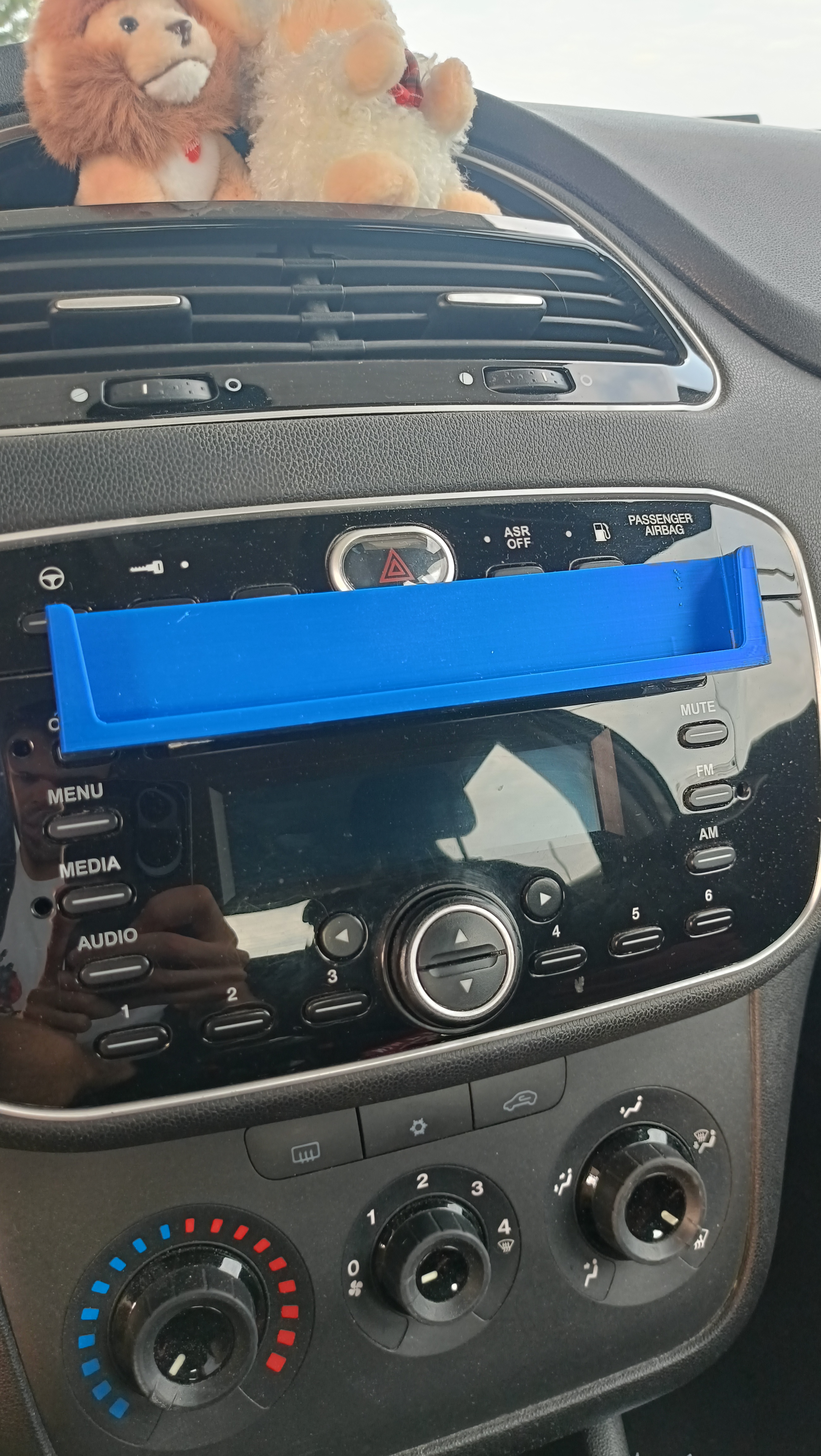 Fiat Grande Punto Horizontal Phone Holder | Center Mount for Oppo Reno 10 5G (3D Printed & Tested)