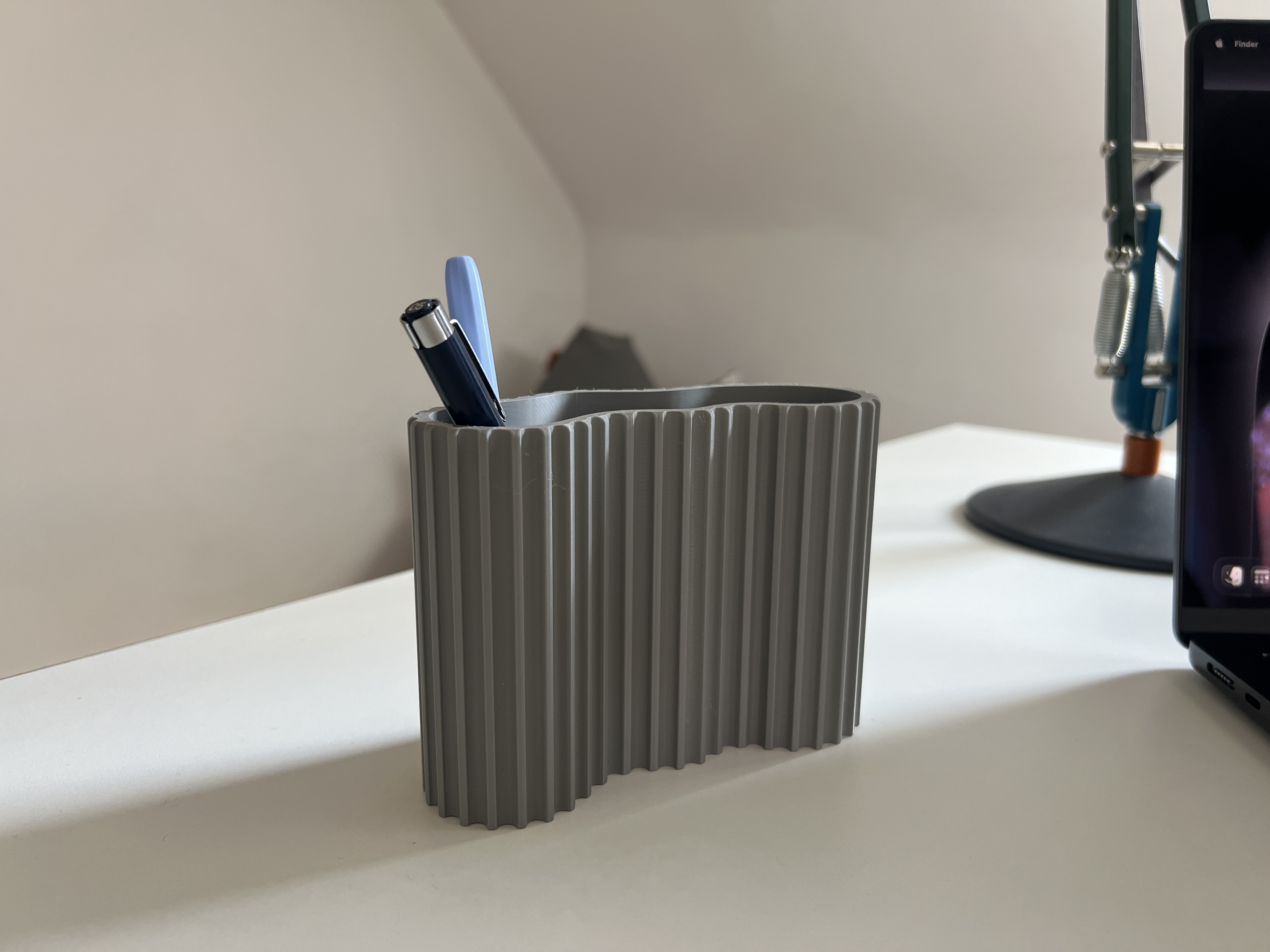 Pen holder 3D model