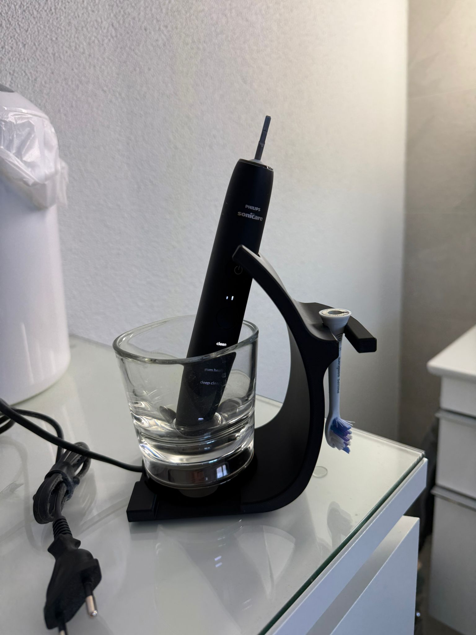 Sonicare Stand