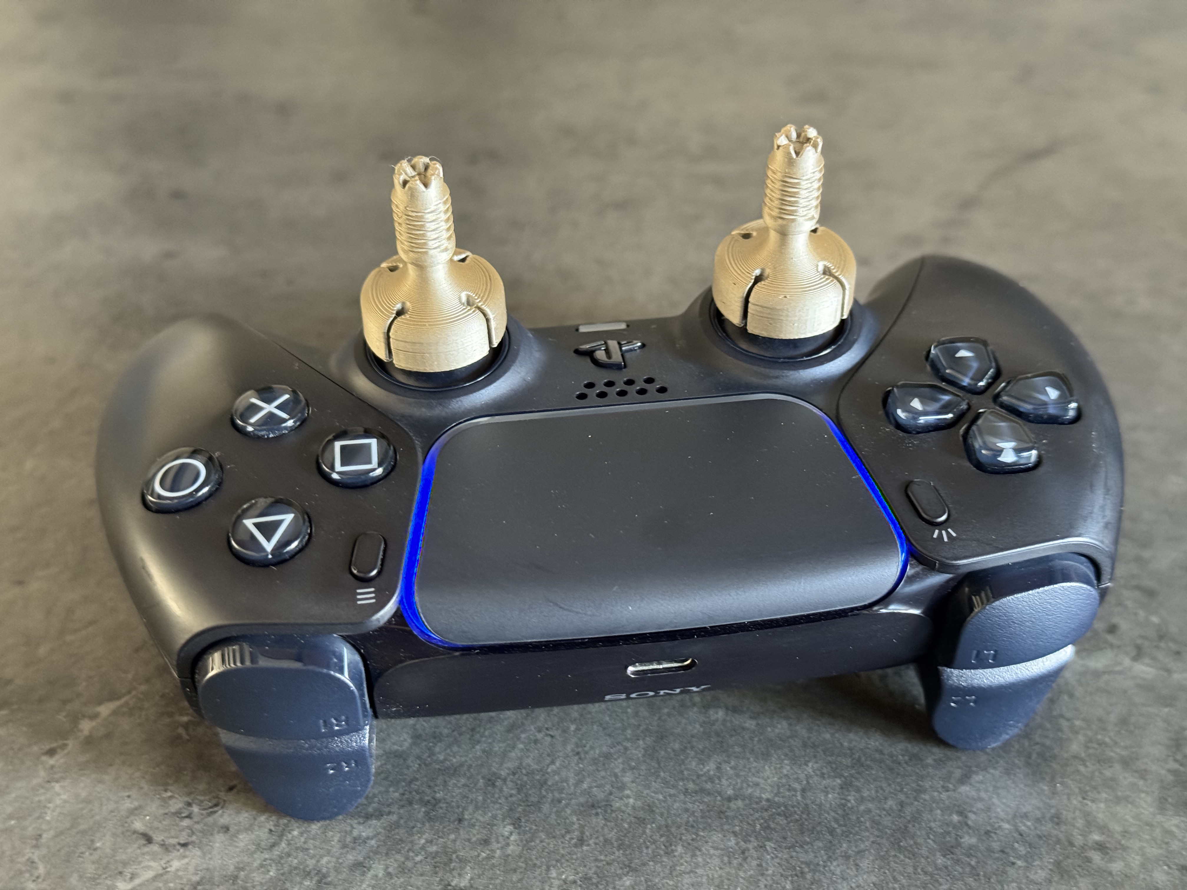 Miniatura 2 do modelo 3D PS5 controller - Flight stick