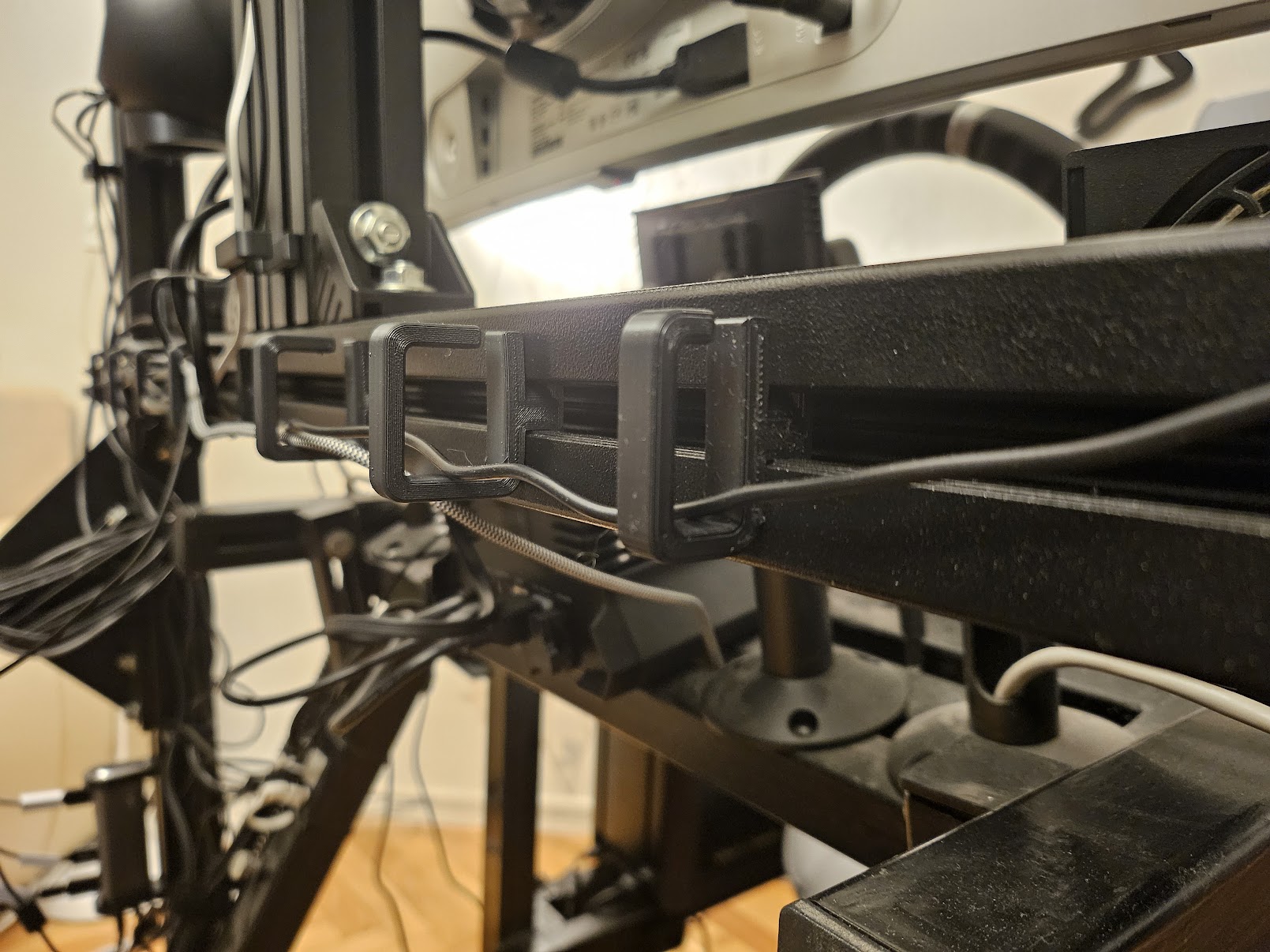 Bosch Console 4545 Clip for Cable management