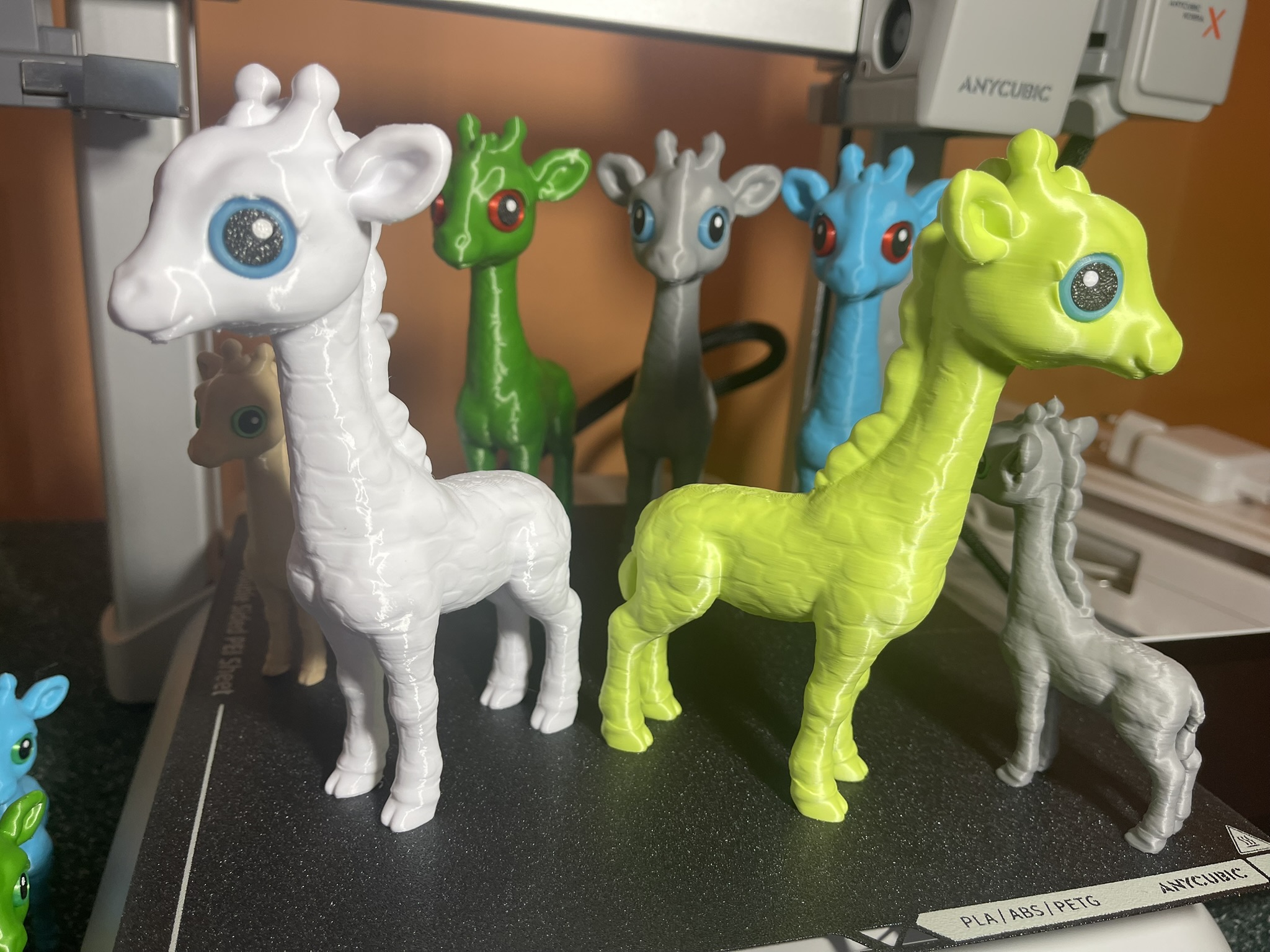 Edna the Giraffe: Elegant Savanna Beauty – CARTOON EDITION (no AMS)