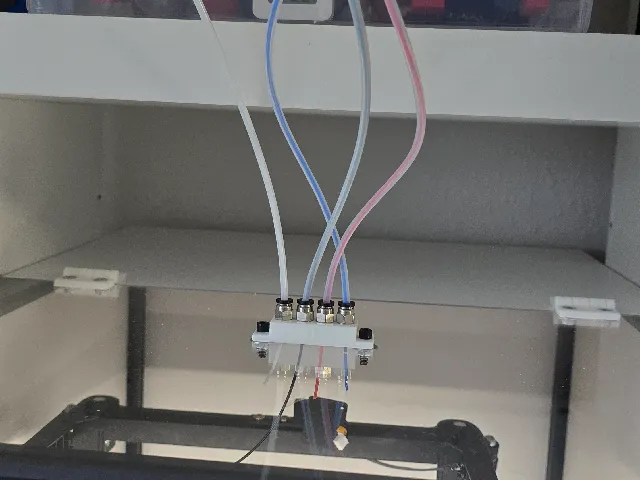 PTFE Rohre Halterung für Gehäuse und DIY Filamentbox (4 Rollen)