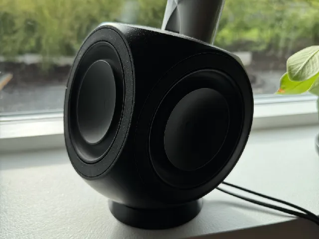 Beolab 3 Table Stand
