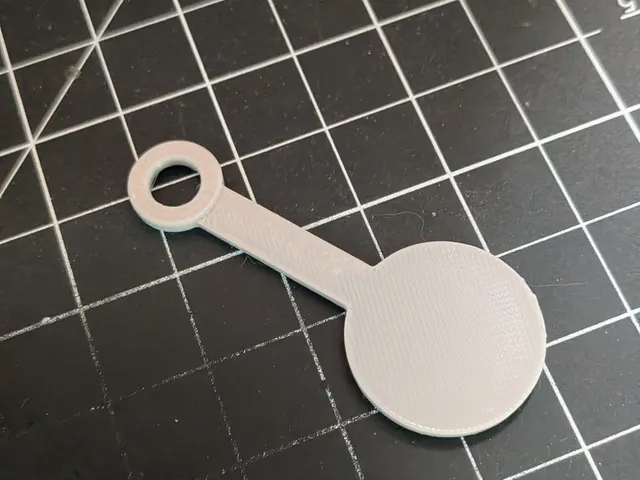 Aldi US keychain quarter
