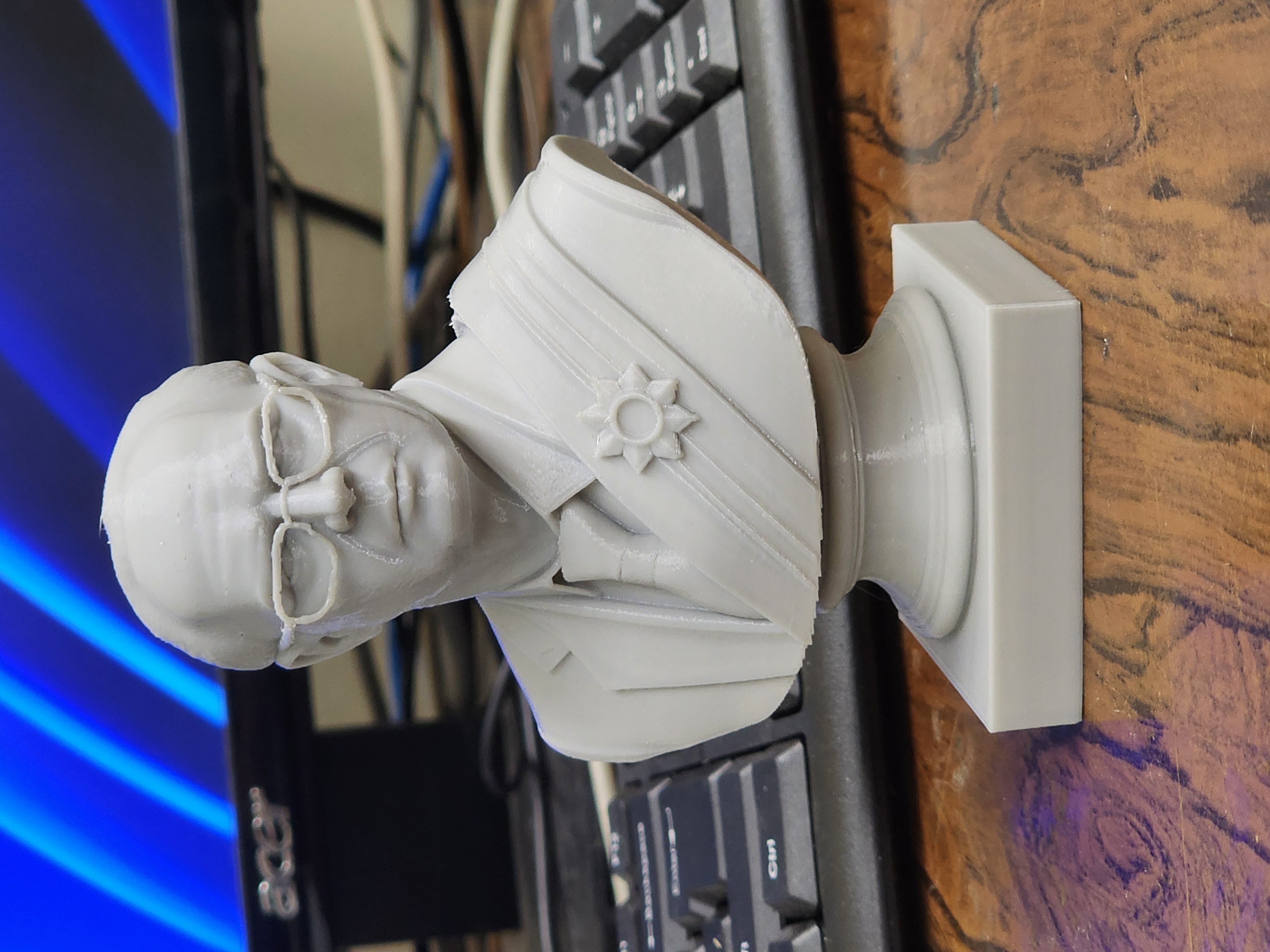 Soviet scientist, bust. — miniatura 4