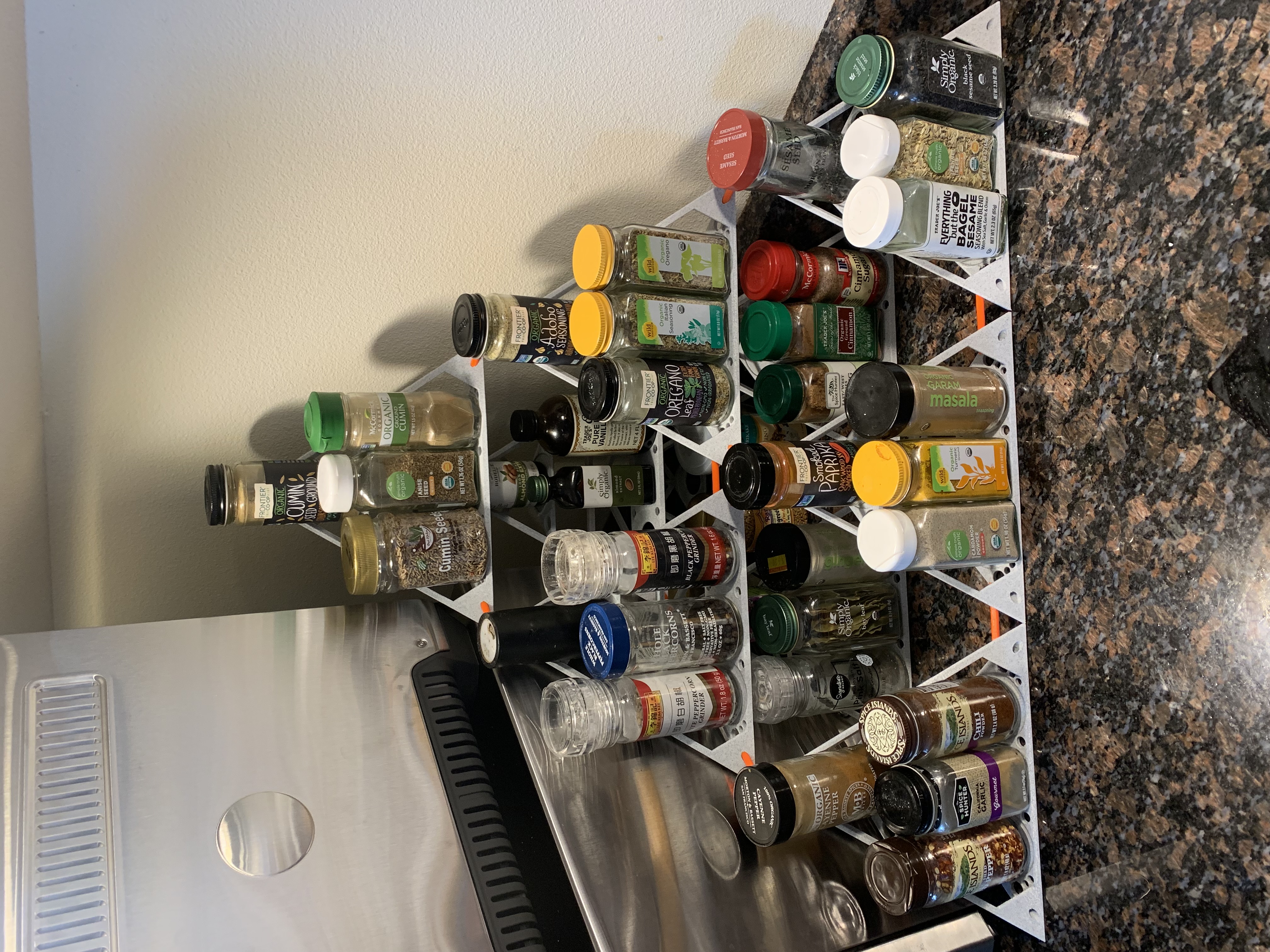 Triangular Prism Spice Rack — miniatura 3