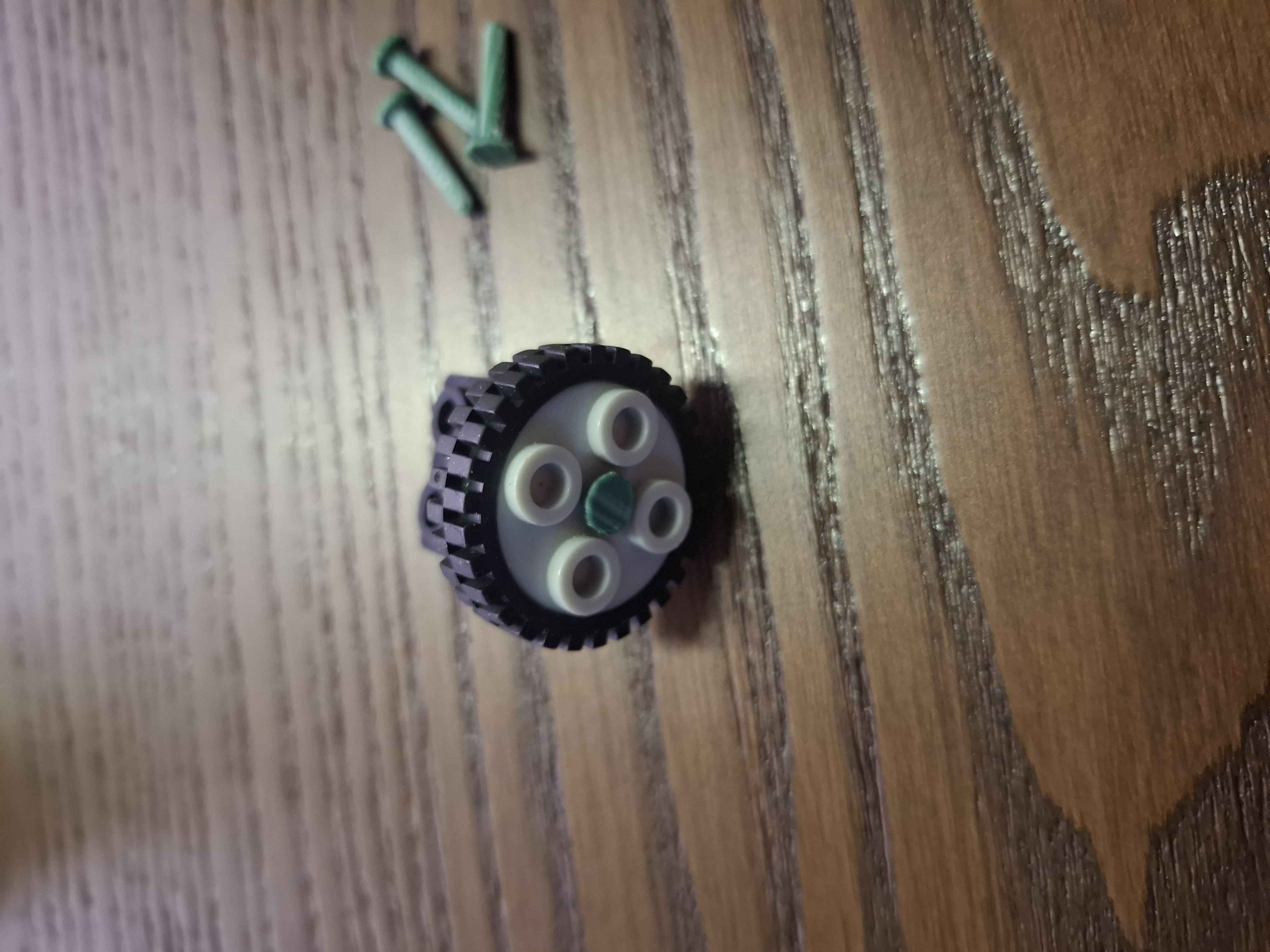 Cheva pin for wheel