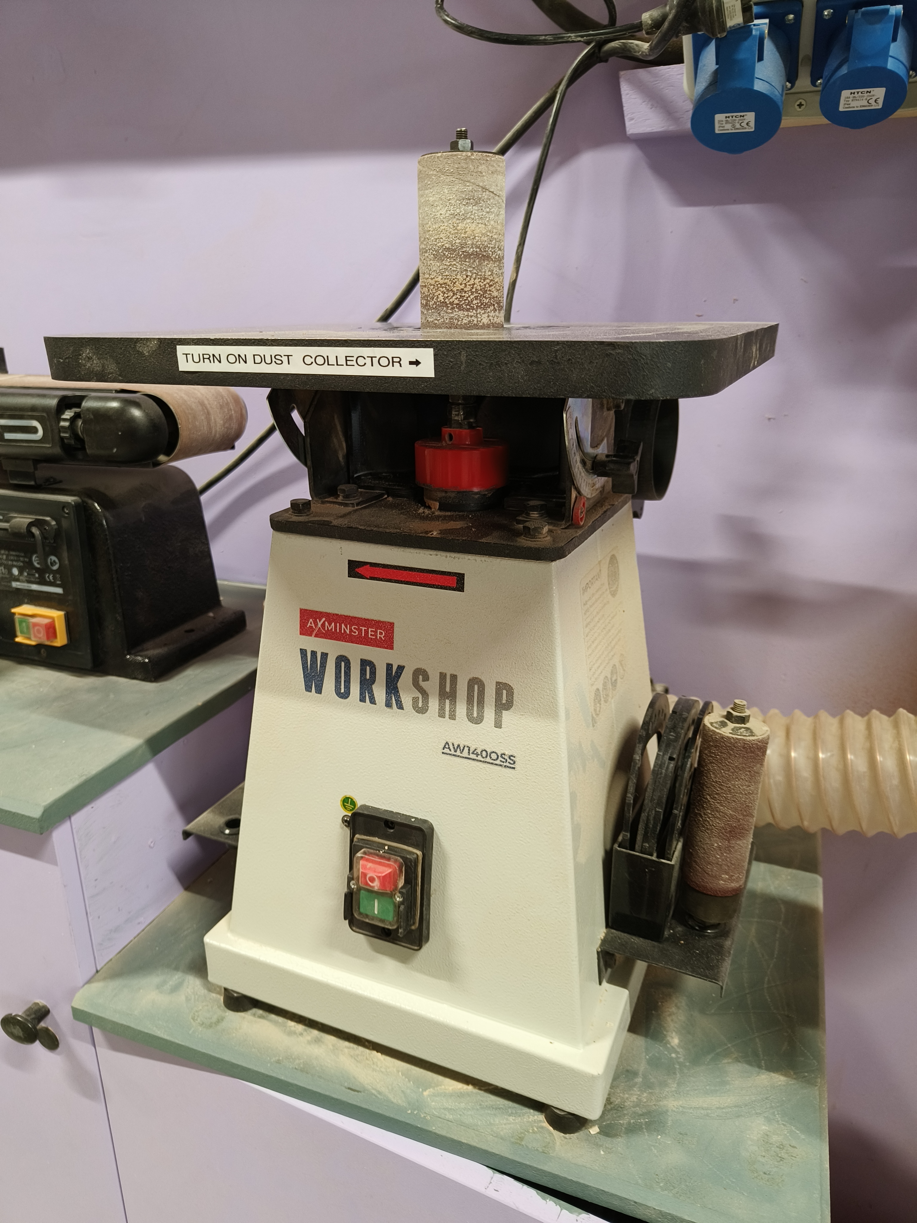 Dustcollection hood for 100mm hose for the Axminster Workshop AW1400SS Spindle Sander