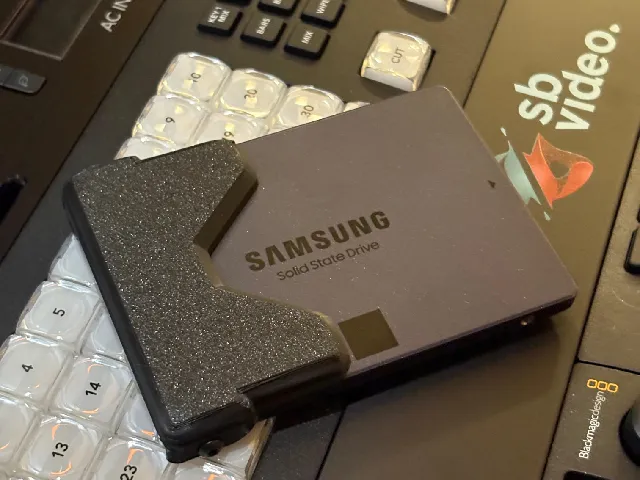Hyperdeck SSD Wiggle Saver