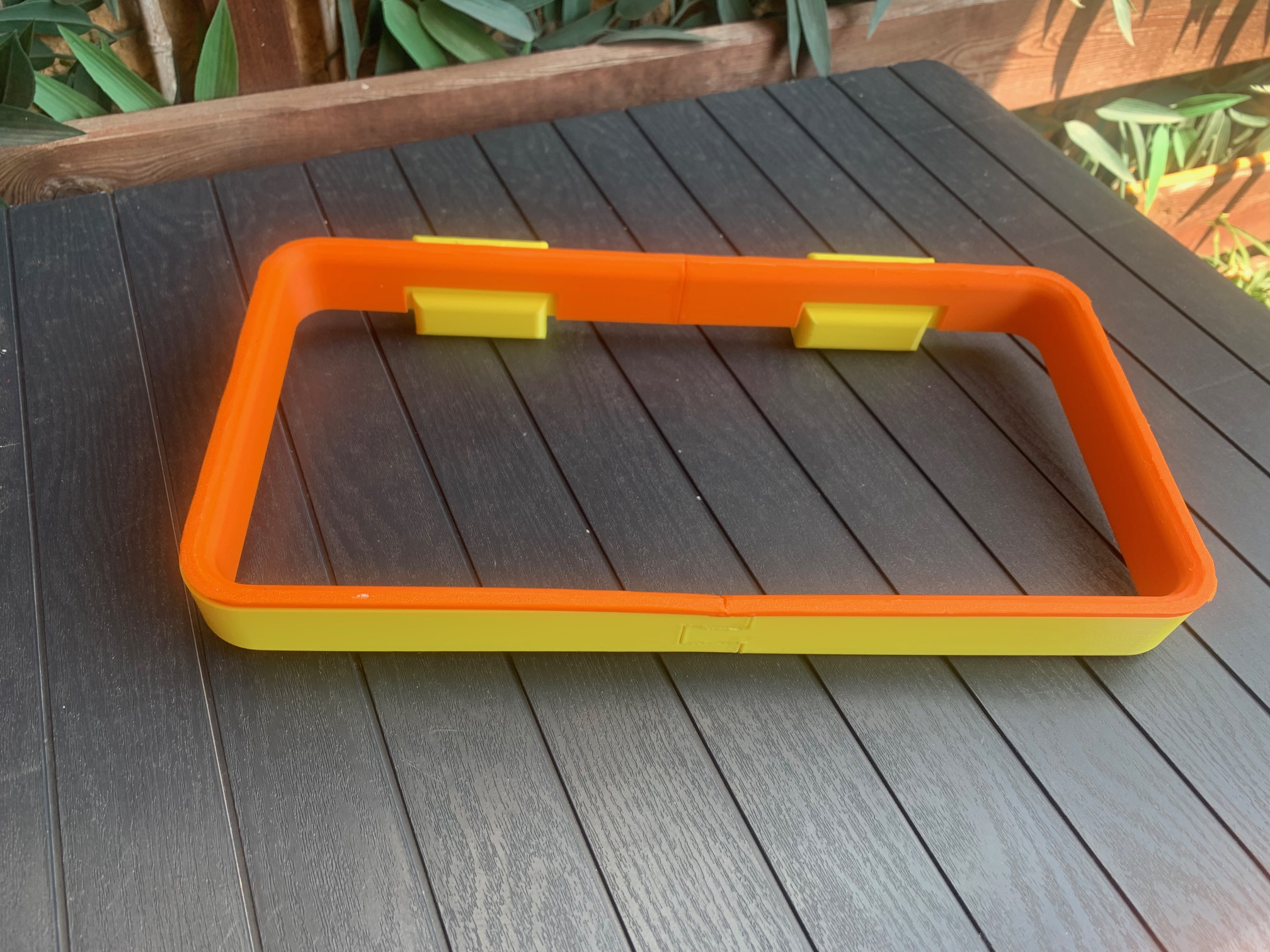 Soporte bolsas de basura 10L para pared.