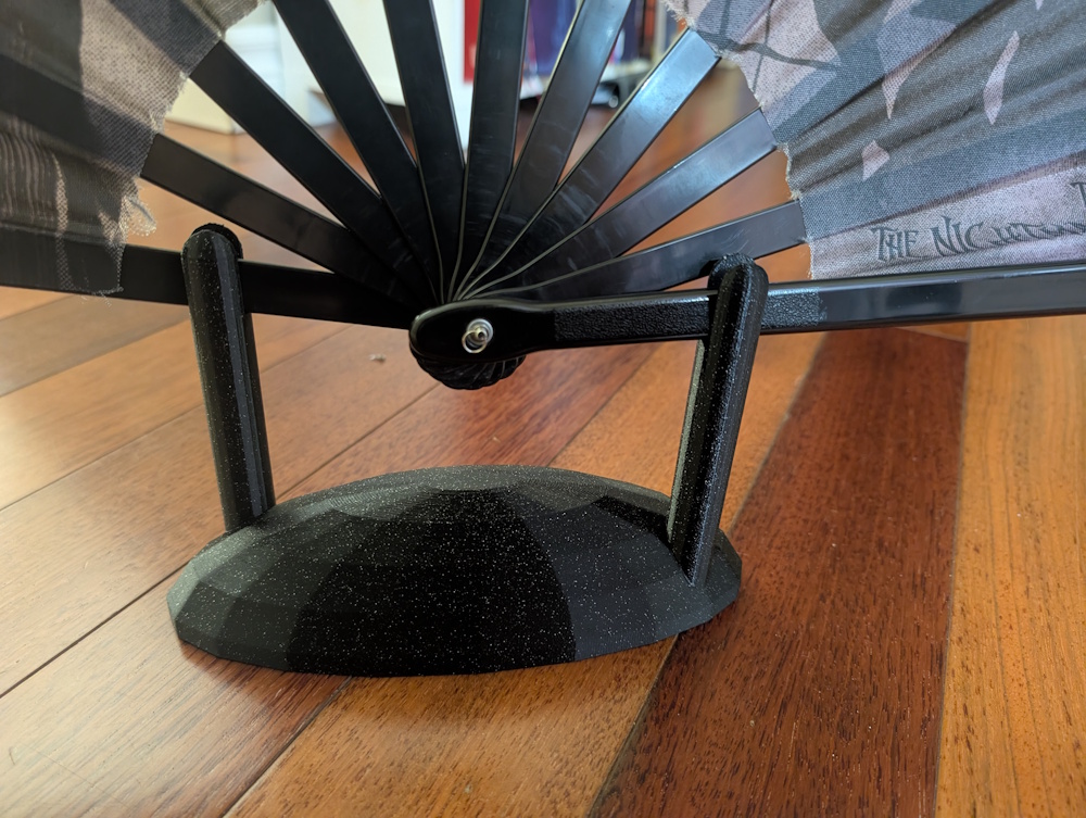 Parametric Fan Stand