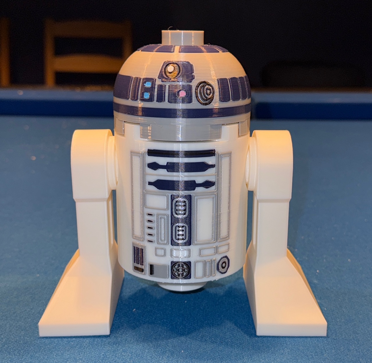 Star Wars R2-D2 Brick MegaFigure (5:1 Scale)