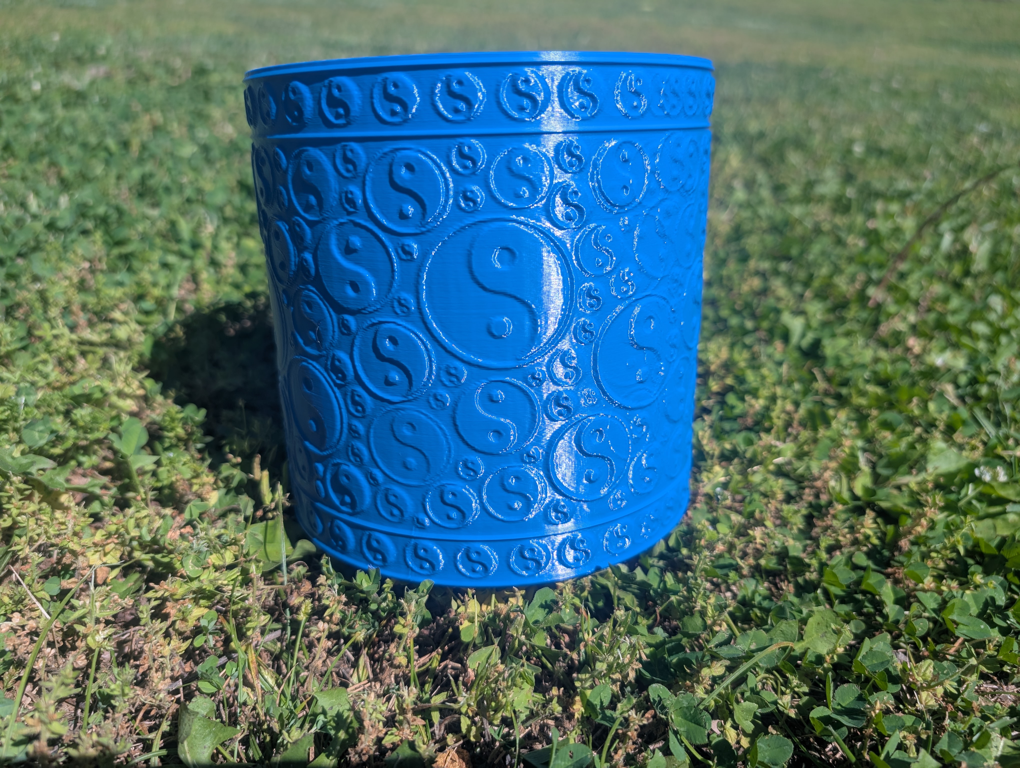 Yin-Yang Plant Pot - Vase Mode