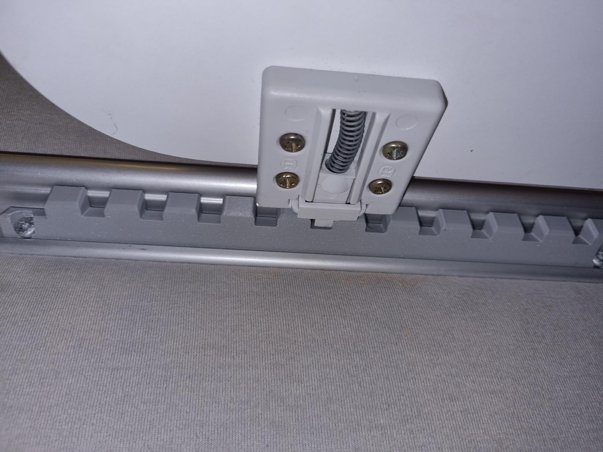 Weinsberg camping Car table track slide indents
