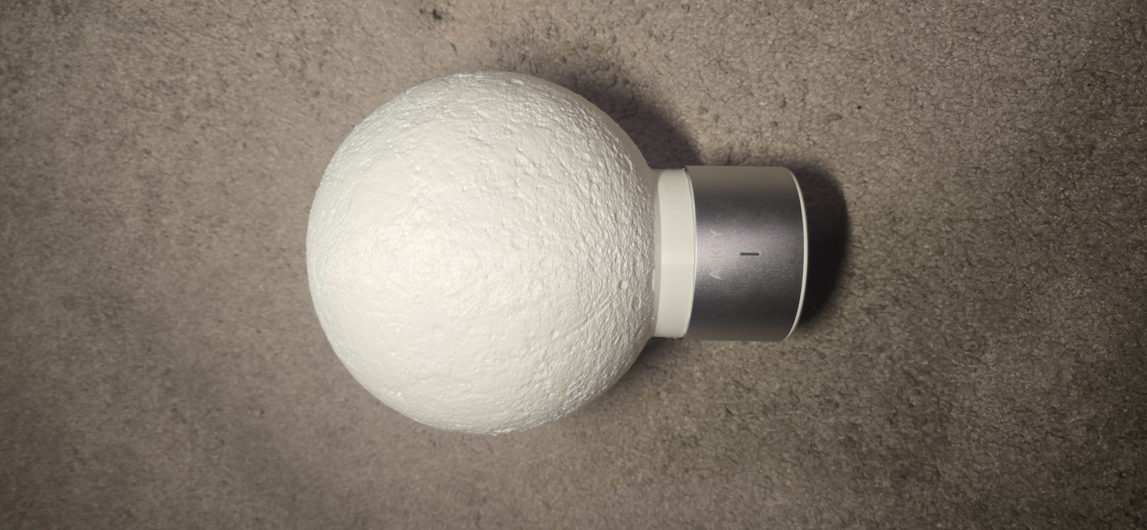 AUKEY RGB Touch Lamp Adapted - Moon Lamp