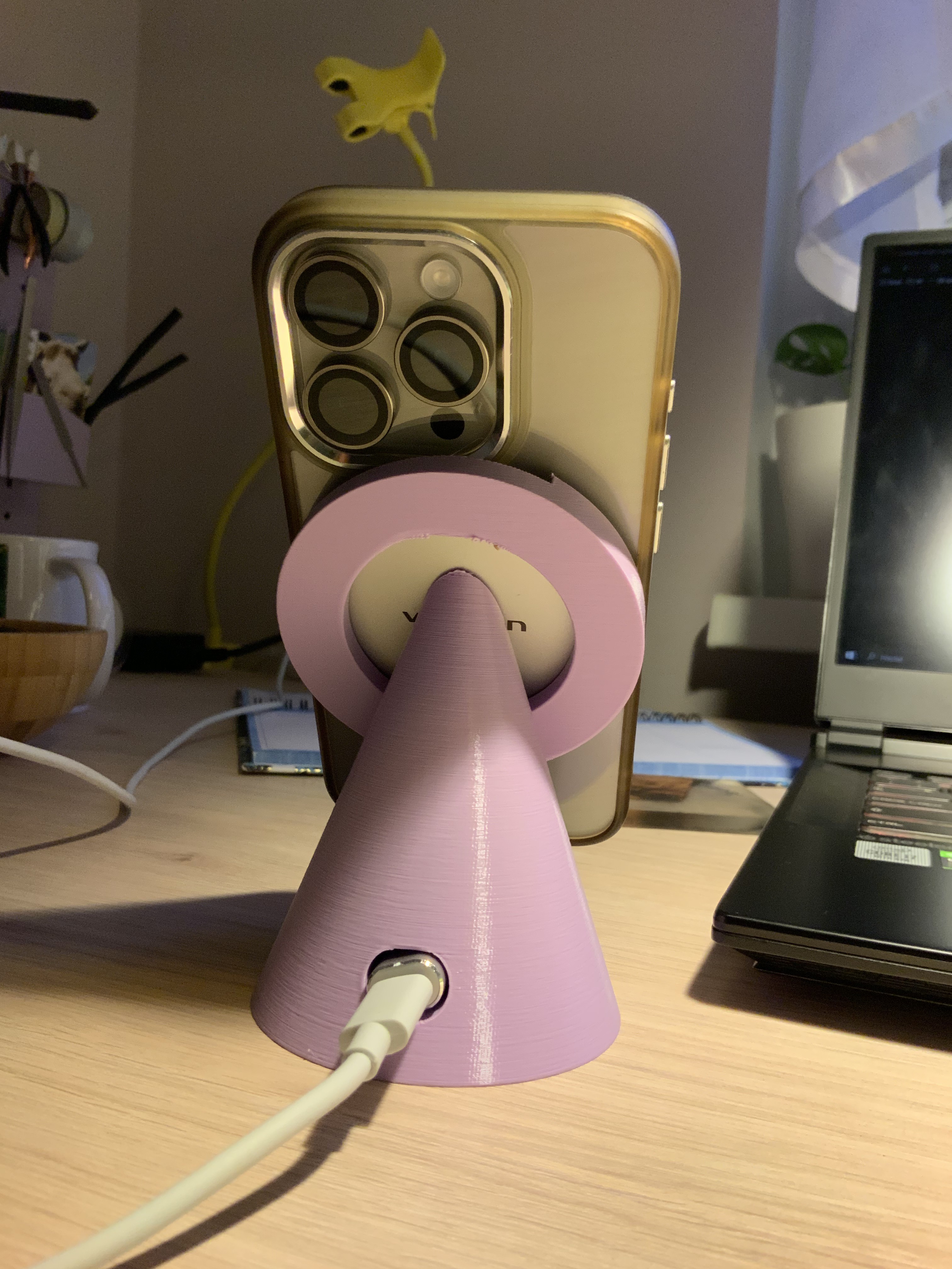 Wireless charger for huge camera iPhones — miniatura 3