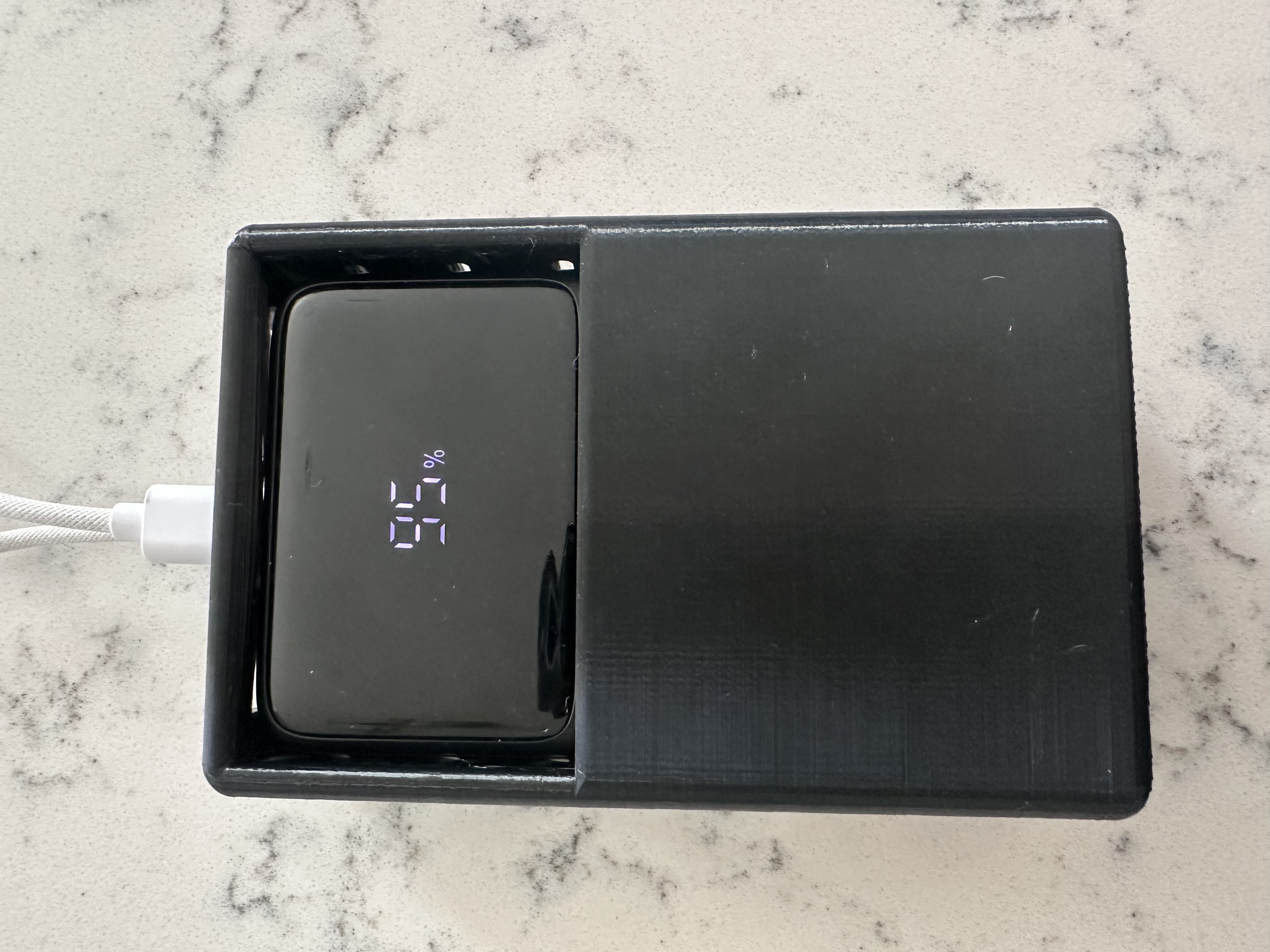 Ubiquiti Travel Router (UTR) case with INIU portable battery