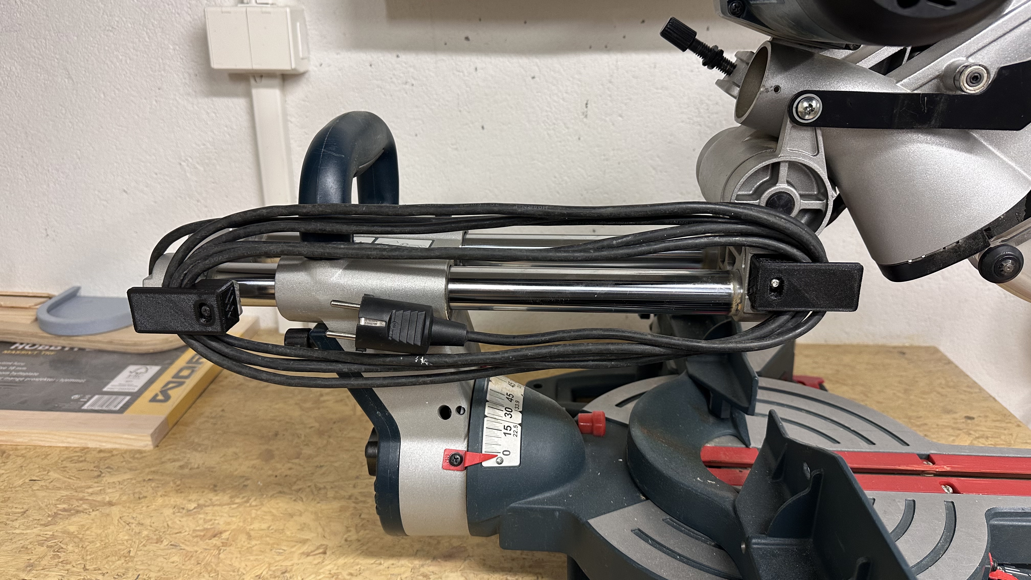 Bosch GCM 10SD Cable Cleat