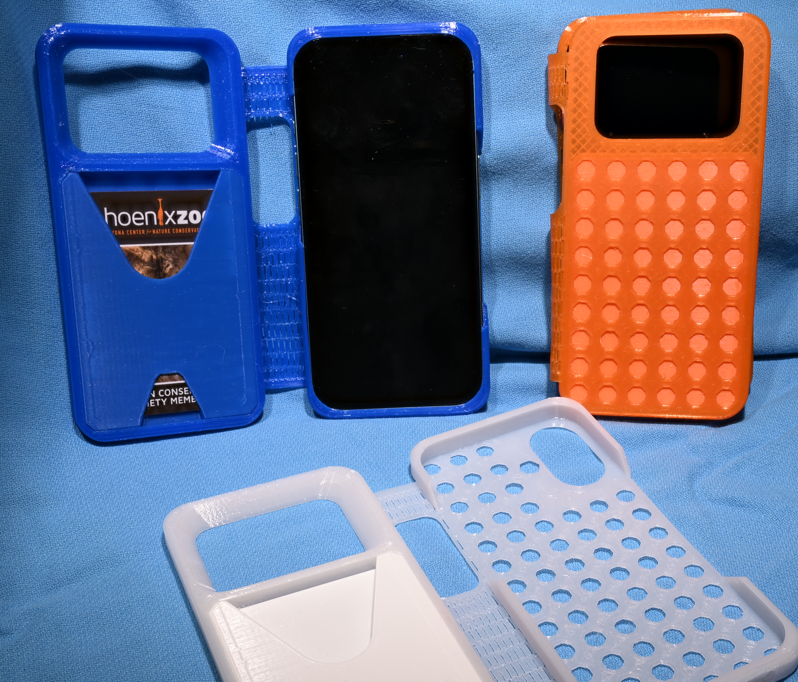 TPU folding wallet case for iPhone16 and iPhone16 Pro, holds 6 credit cards, MagSafe, doesn't block camera when opened [OpenSCAD] [Updated]